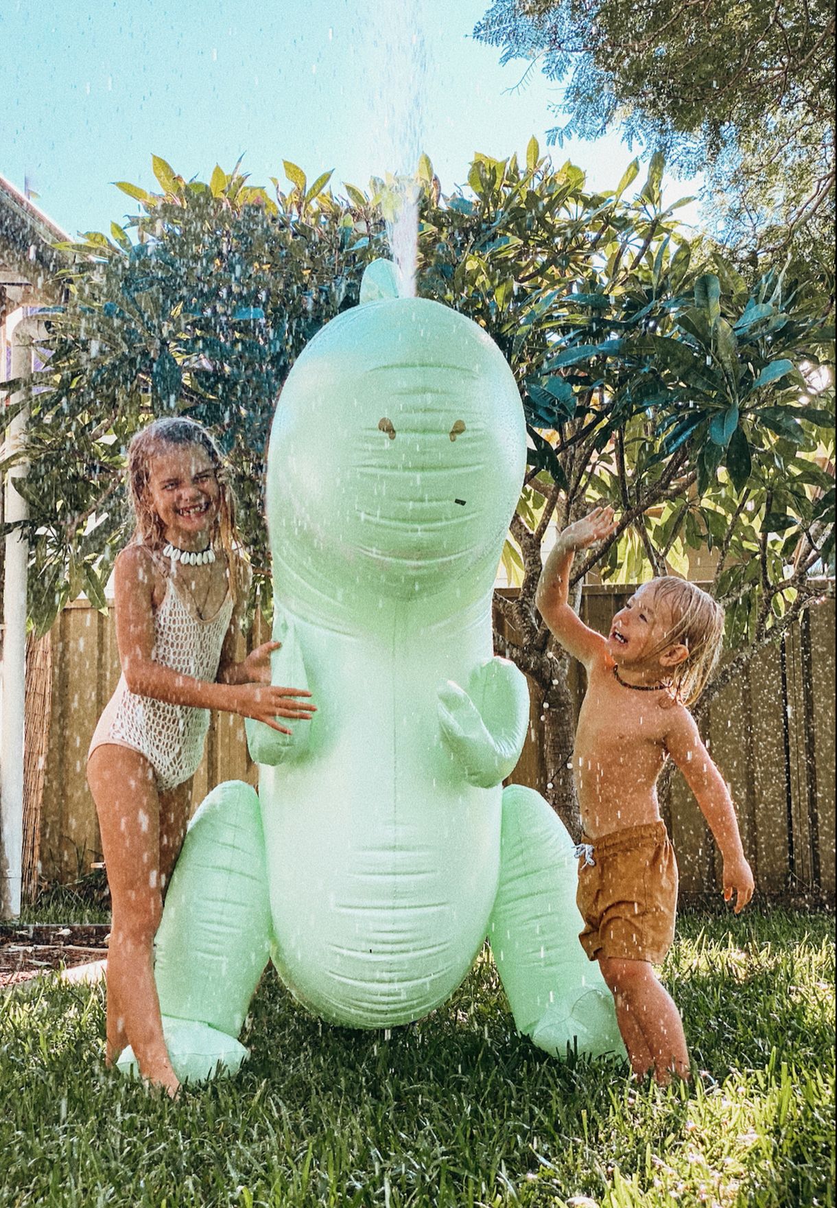 Kids Inflatable Dino Giant Sprinkler