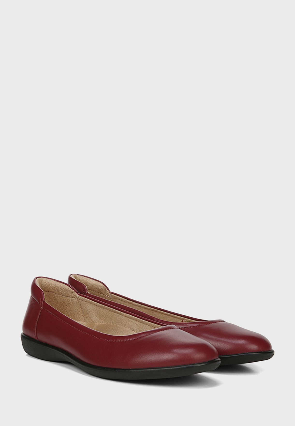 naturalizer red flat