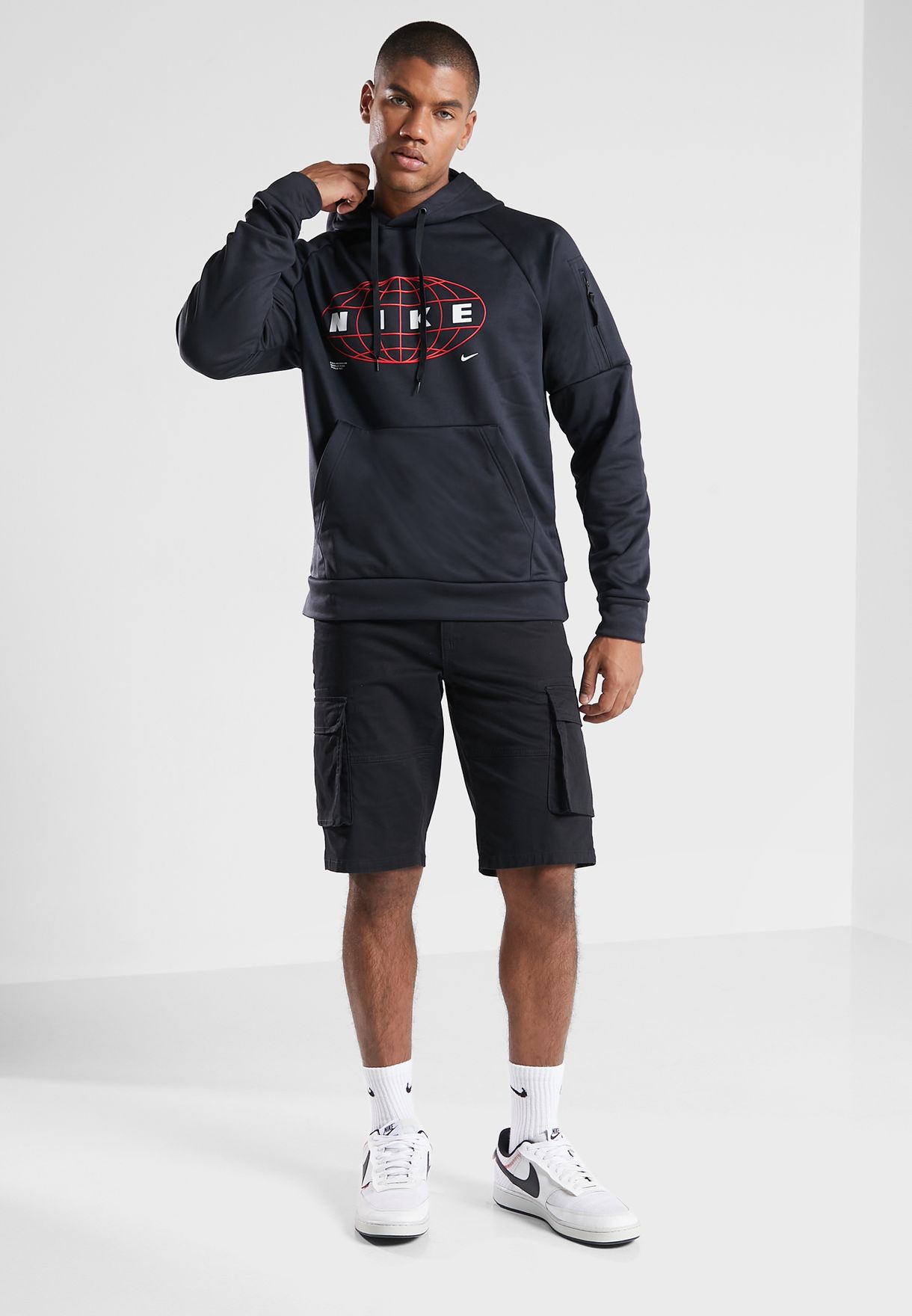 Buy Nike black Tech Fleece Graphic Hoodie for Men in MENA, Worldwide