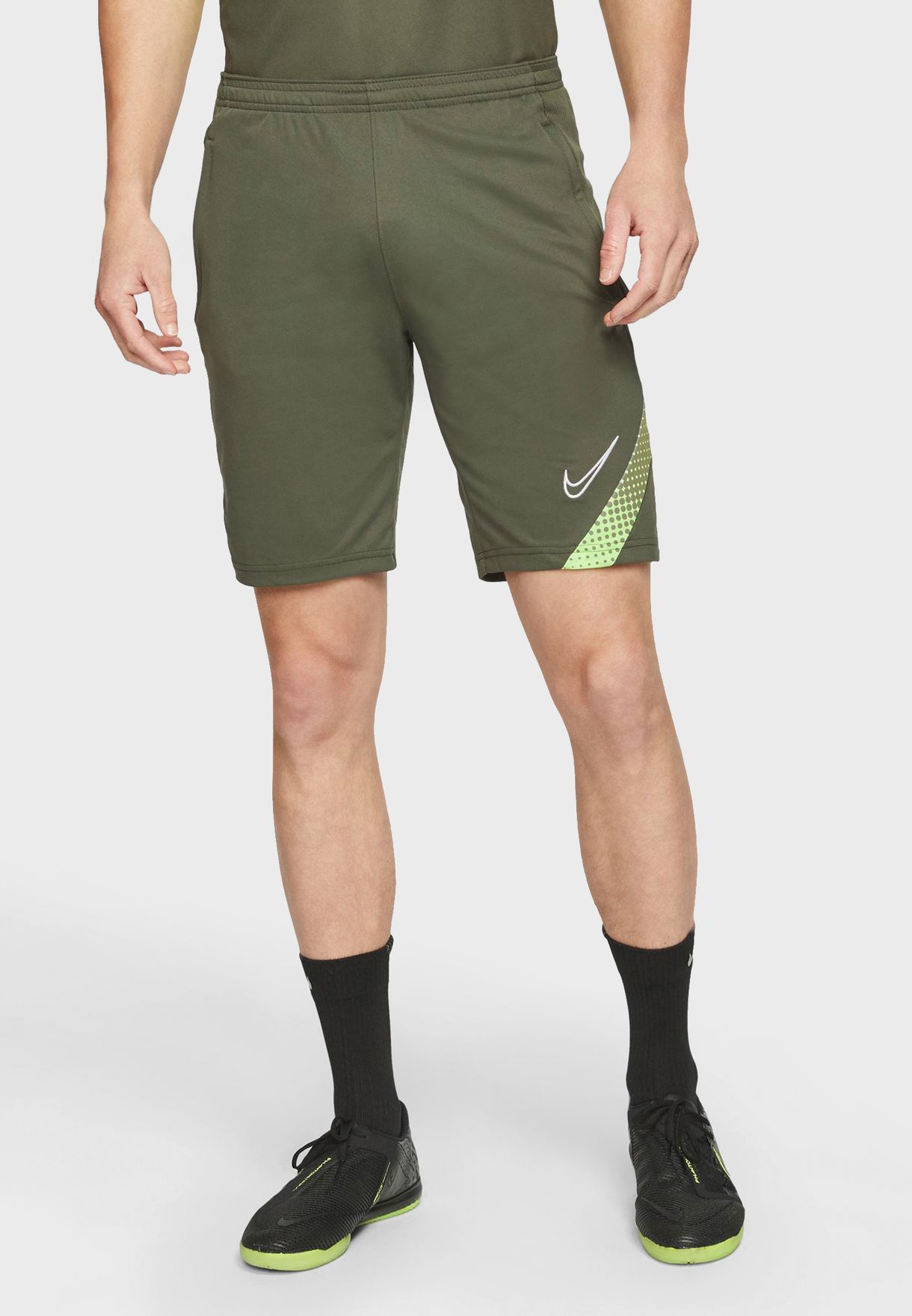 dri fit cargo shorts