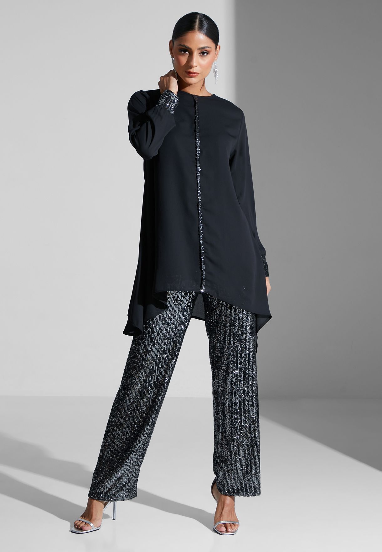 Buy Khizana black Shimmer Tunic & Pant Set for Women in MENA, Worldwide