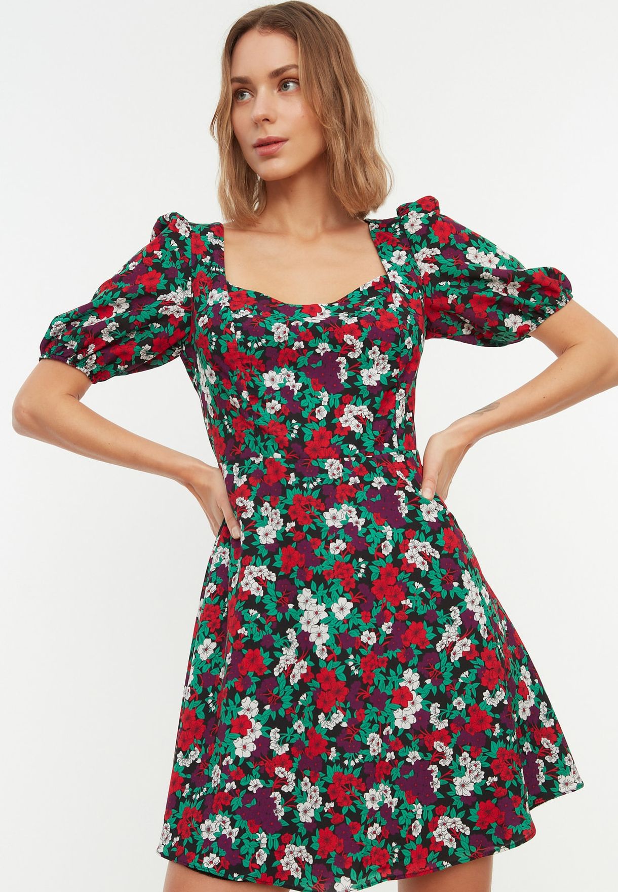 sweetheart neck floral dress