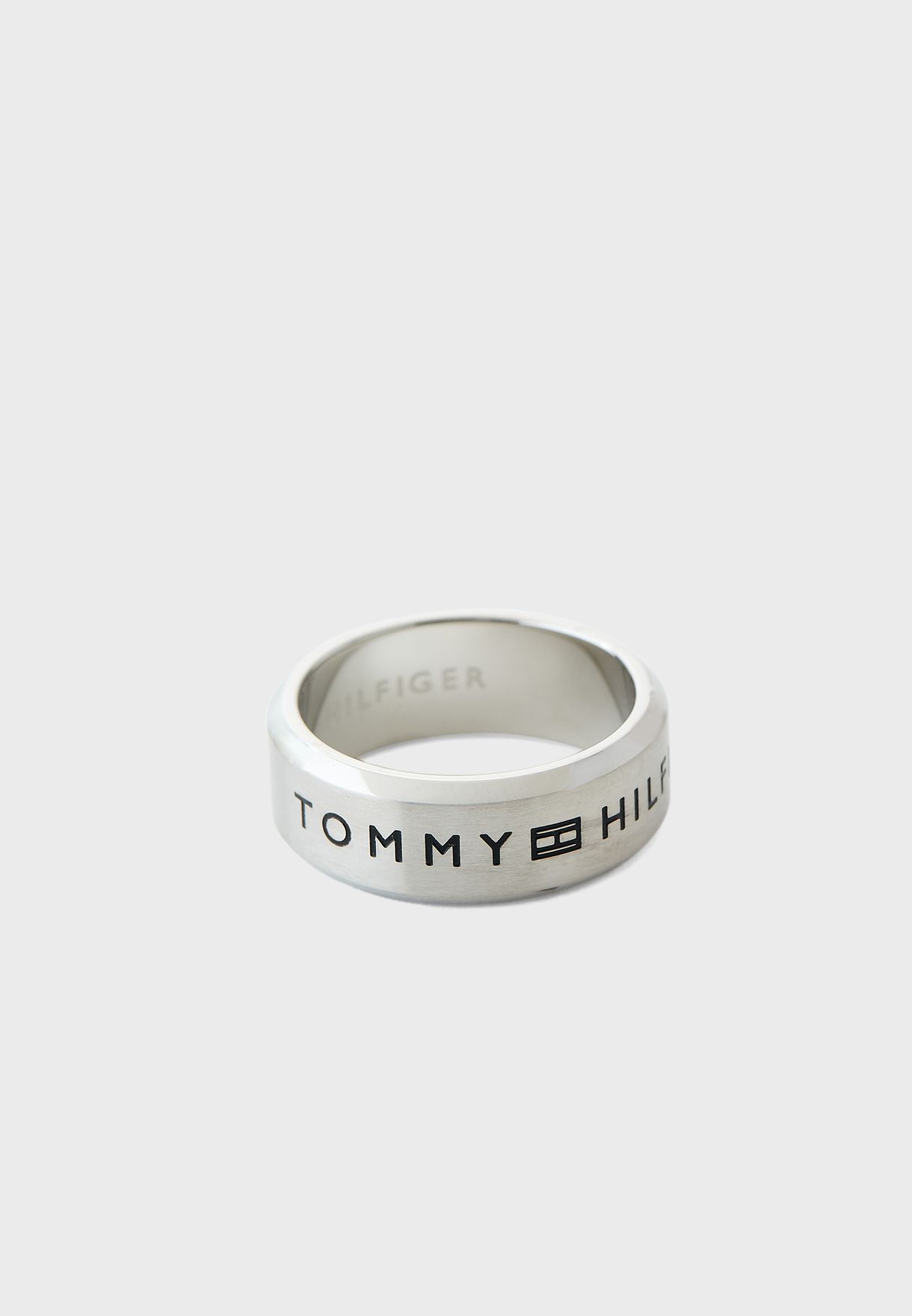 Infidelity stroke cast Buy Tommy Hilfiger silver Logo Band Ring for Men in MENA, Worldwide