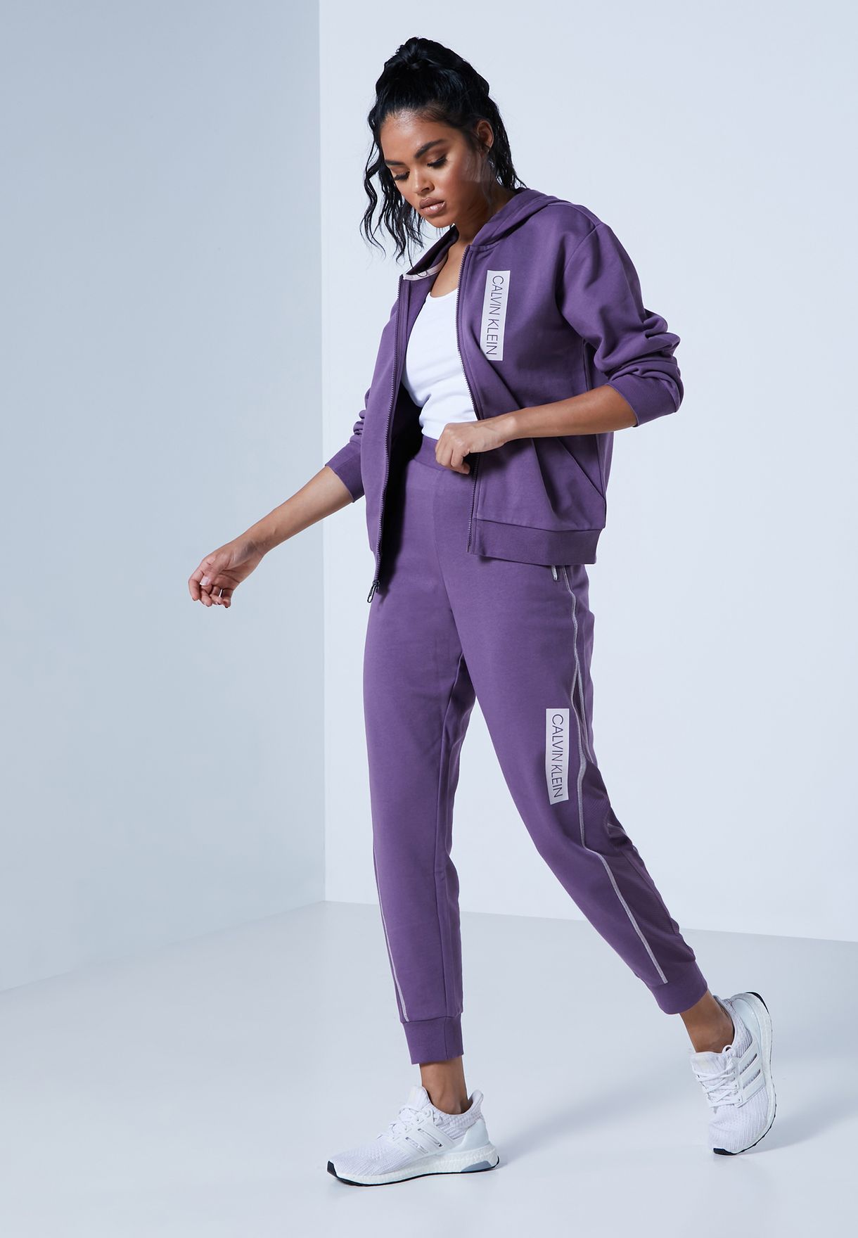 Buy Calvin Klein Performance purple Essential Knit Cuffed Sweatpants for  Women in Muscat, Salalah