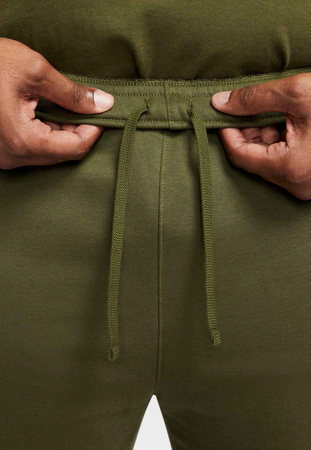 nike nsw club cargo pants