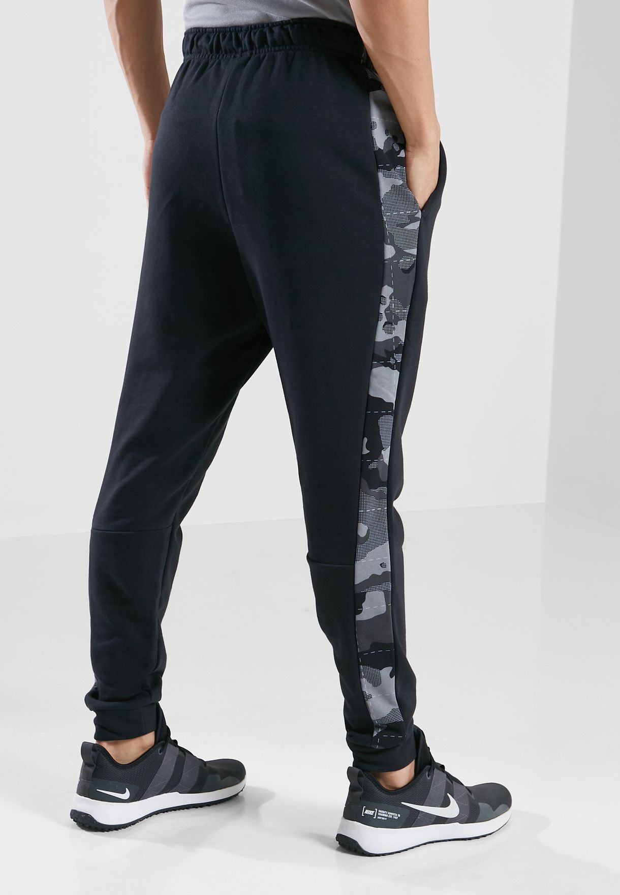 nike dri fit tapered sweatpants