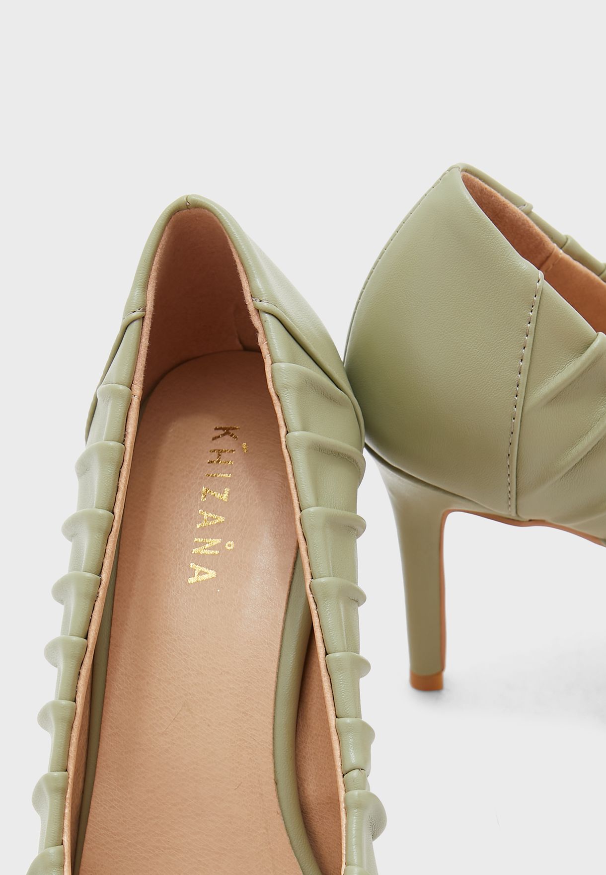 Ruched Pointed Pump 
