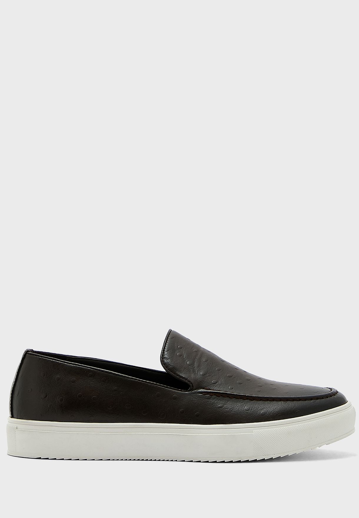 Ostrich Print Casual Slip Ons