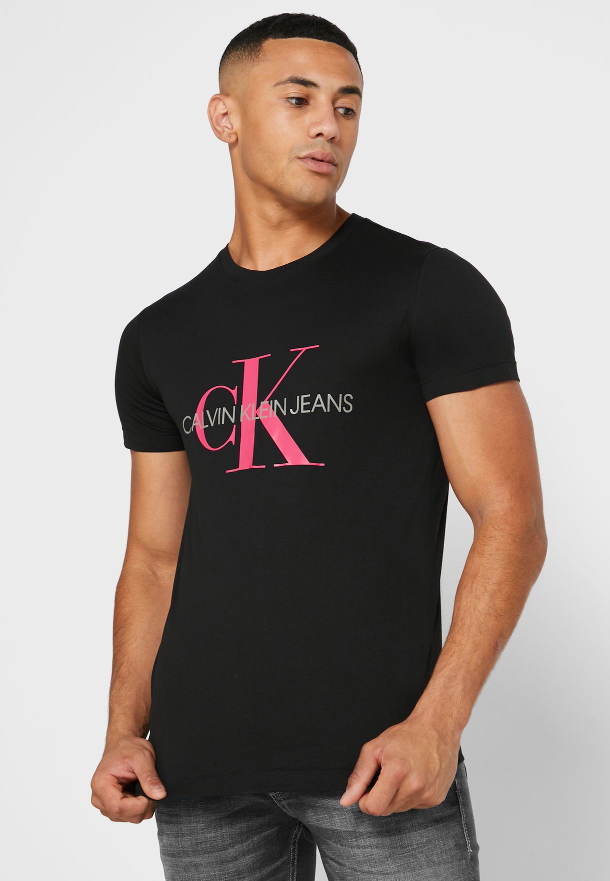 Buy Calvin Klein Jeans black Monogram Logo Slim Fit Crew Neck T-Shirt for  Men in Dubai, Abu Dhabi