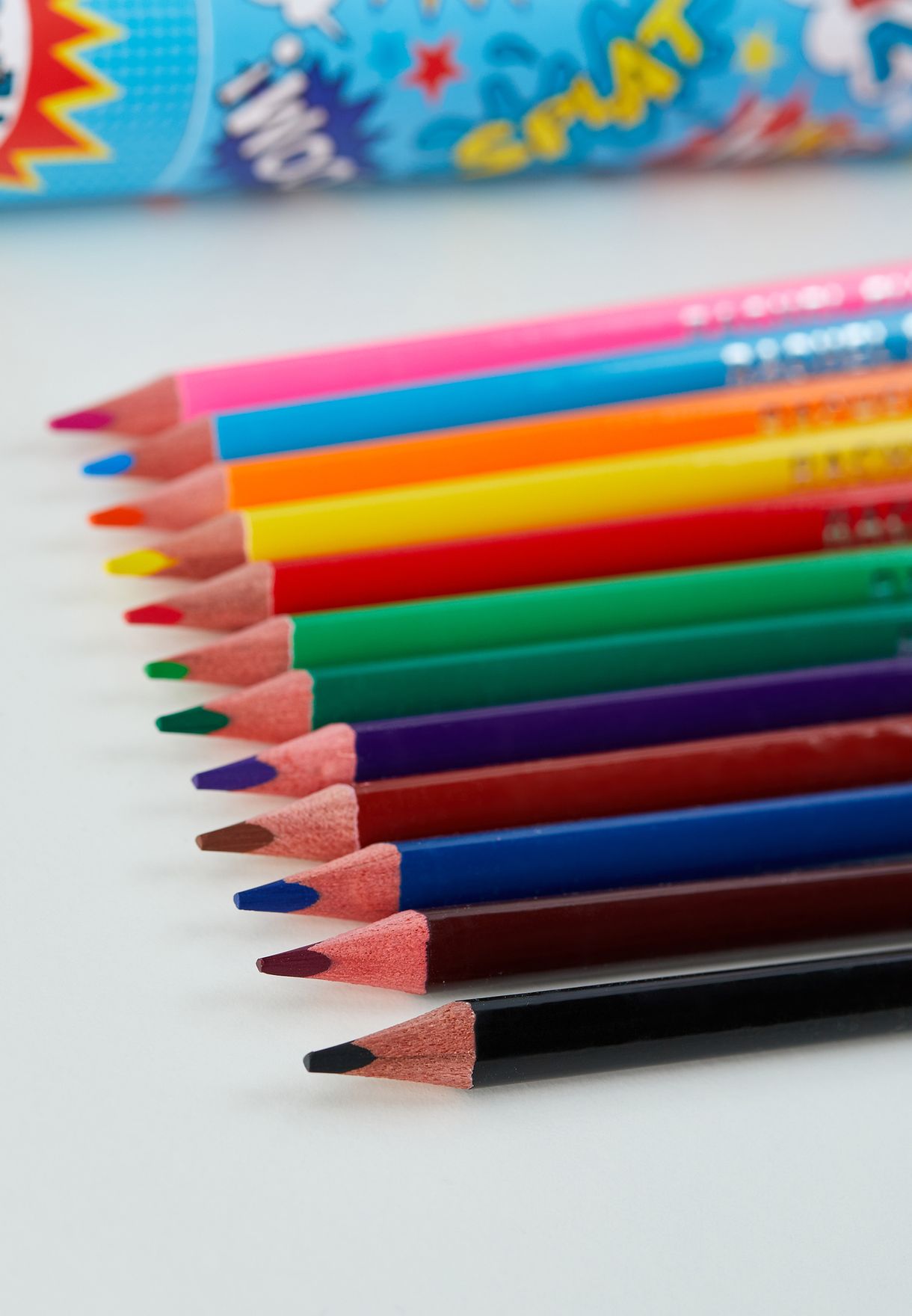 Super Hero Coloured Pencil Set