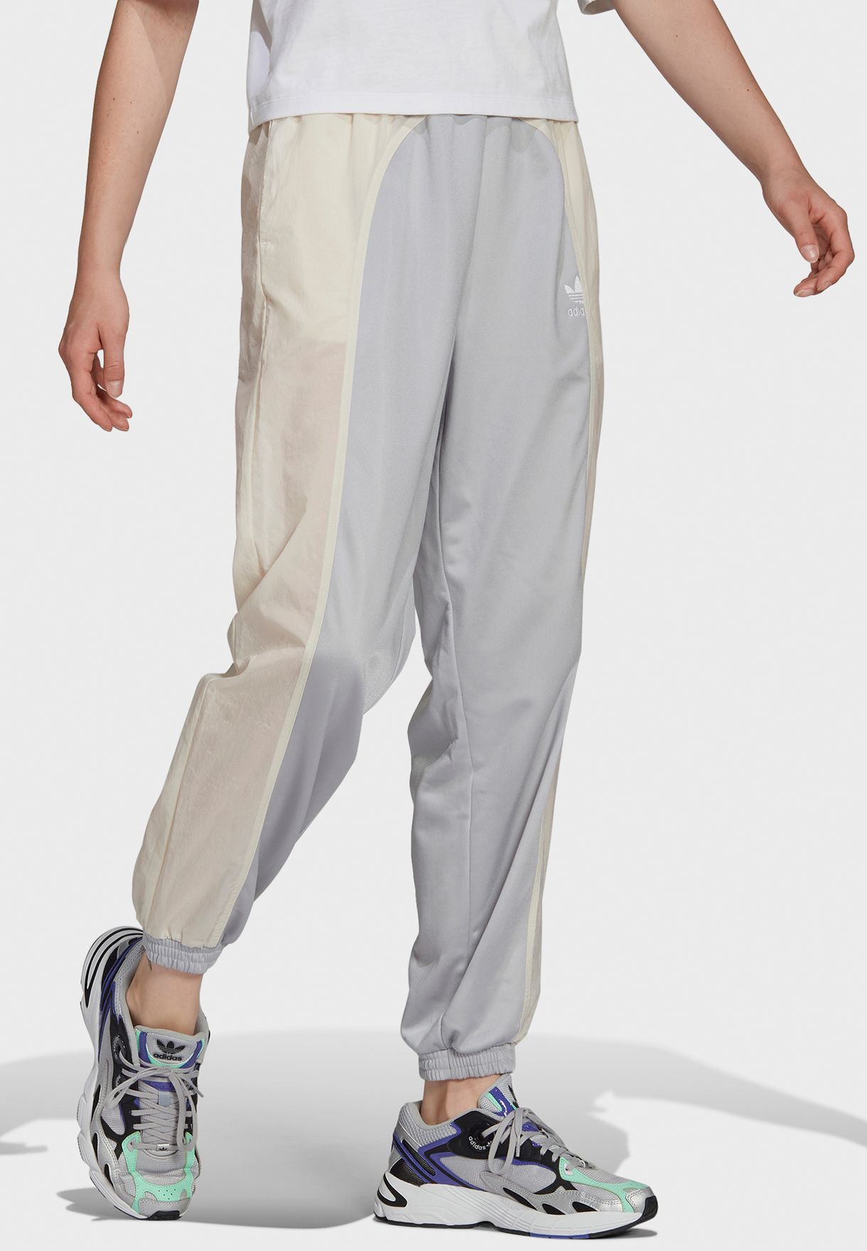 split sweatpants