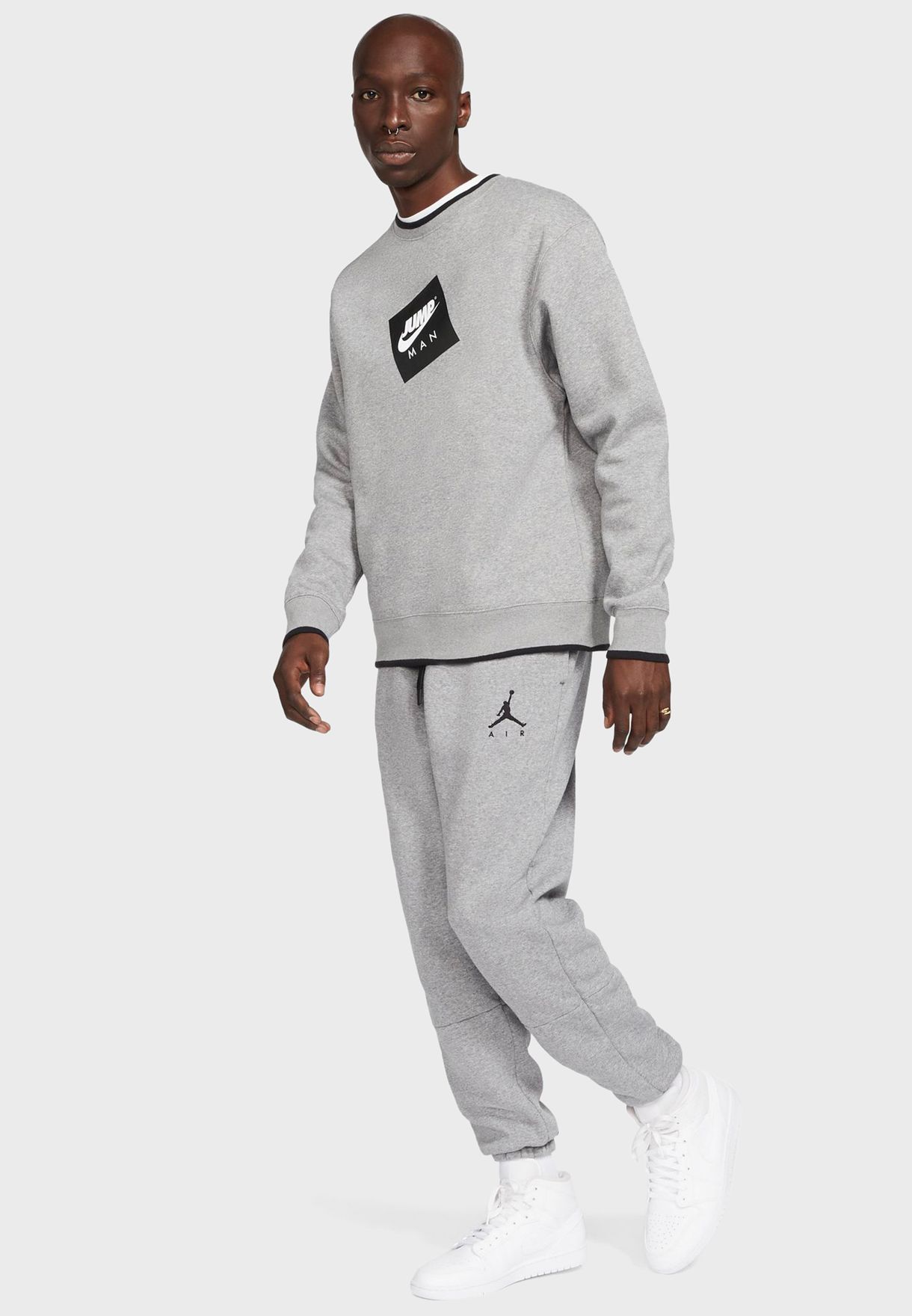 nike jordan jumpman crew neck sweat in grey