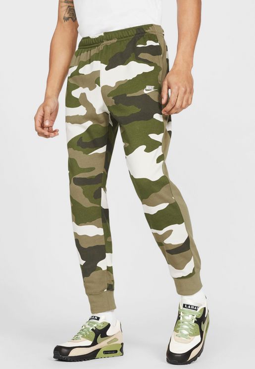 nike sb camo sweatpants