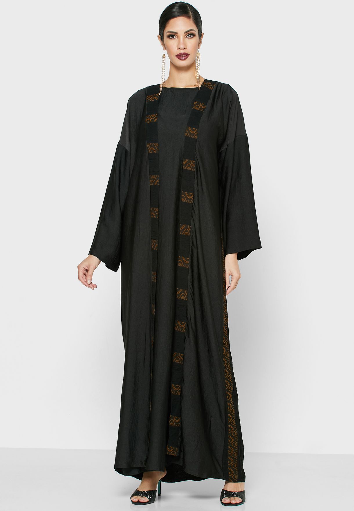 Buy Hayas Closet black Wide Sleeve Abaya Set for Women in Manama, Riffa
