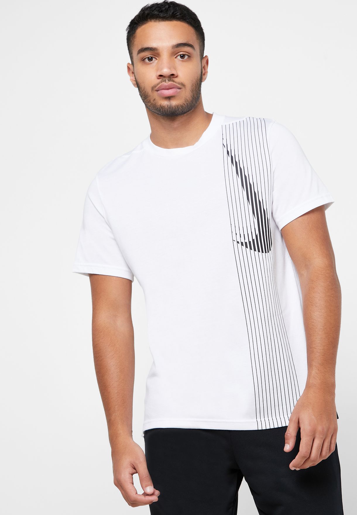 Buy Nike white Dri-FIT Swoosh T-Shirt for Men in MENA, Worldwide | AQ0443 -100