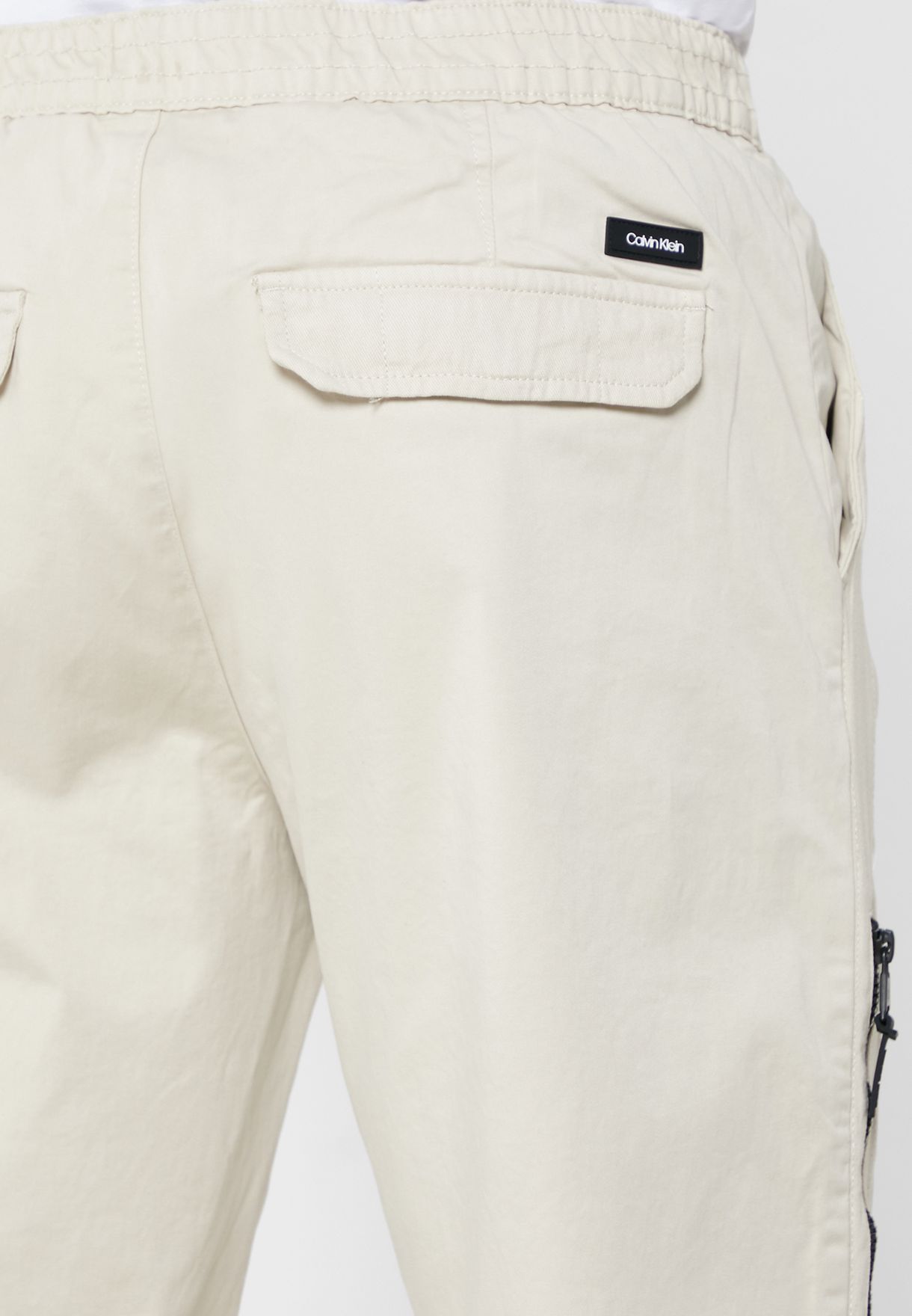 Tapered Elastic Side Sweatpants