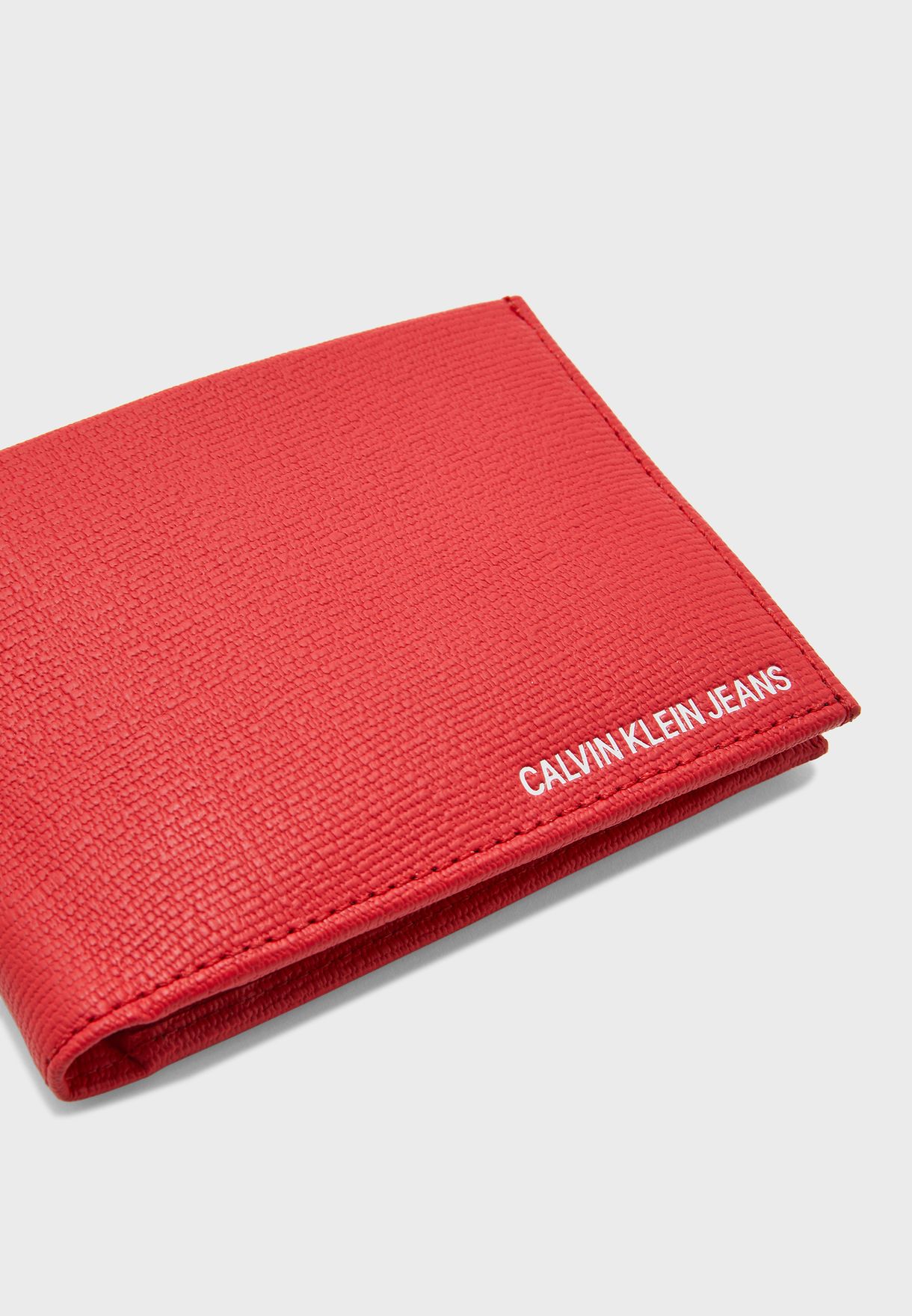 Buy Calvin Klein Jeans red Coated Logo Billfold Wallet for Men in Dubai,  Abu Dhabi