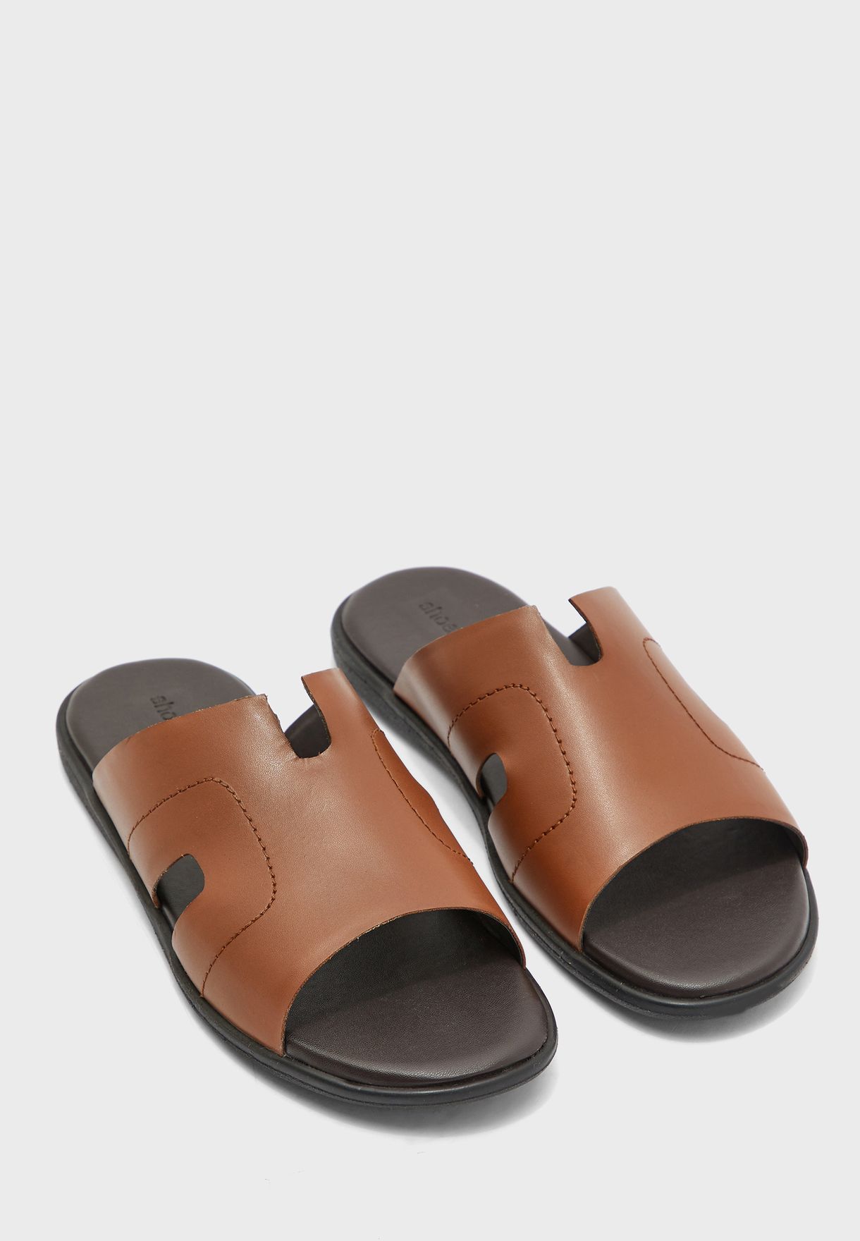 branded sandals for mens under 1