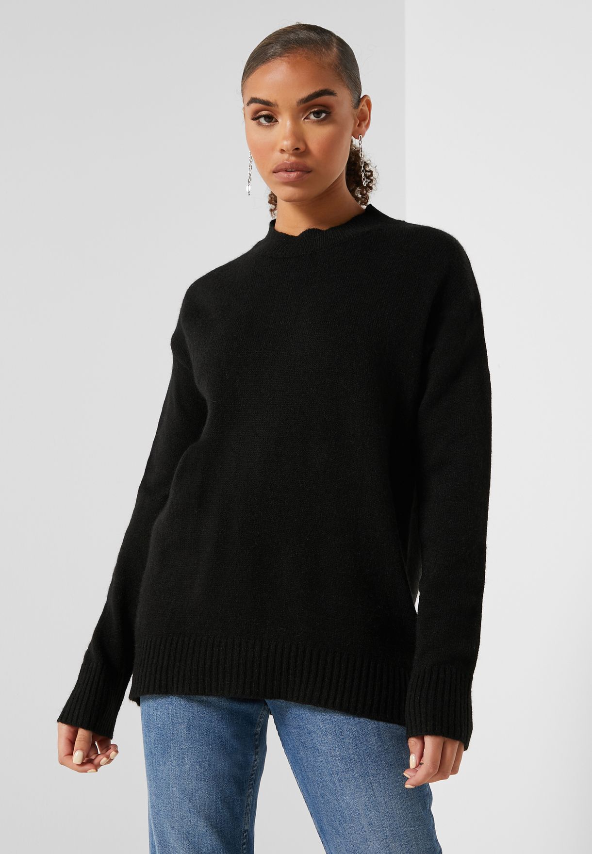 black round neck sweater