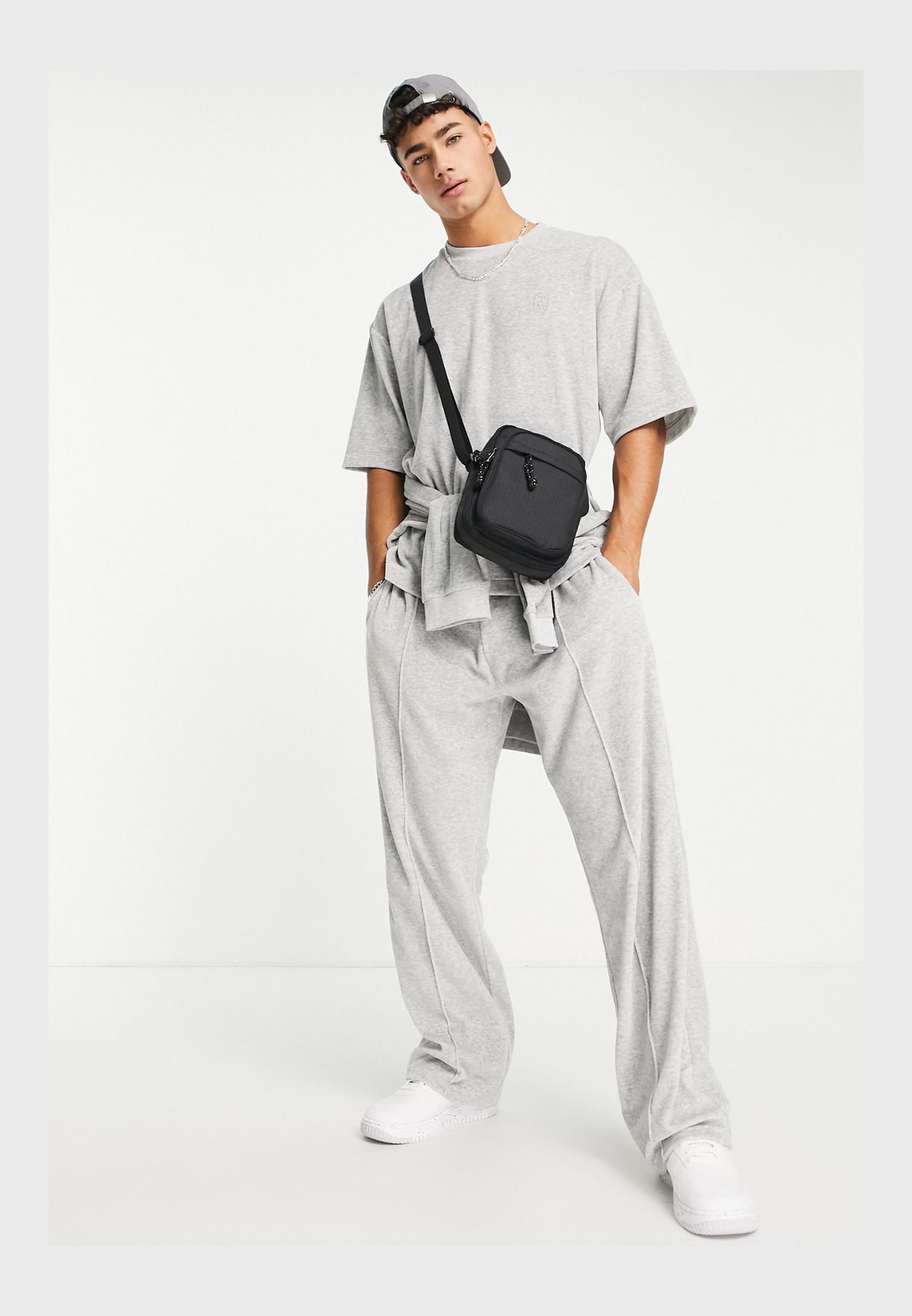Essential Crew Neck T-Shirt