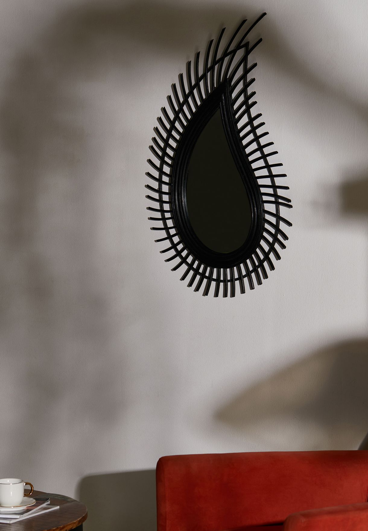 مرآة حائط 55 X 87 سم