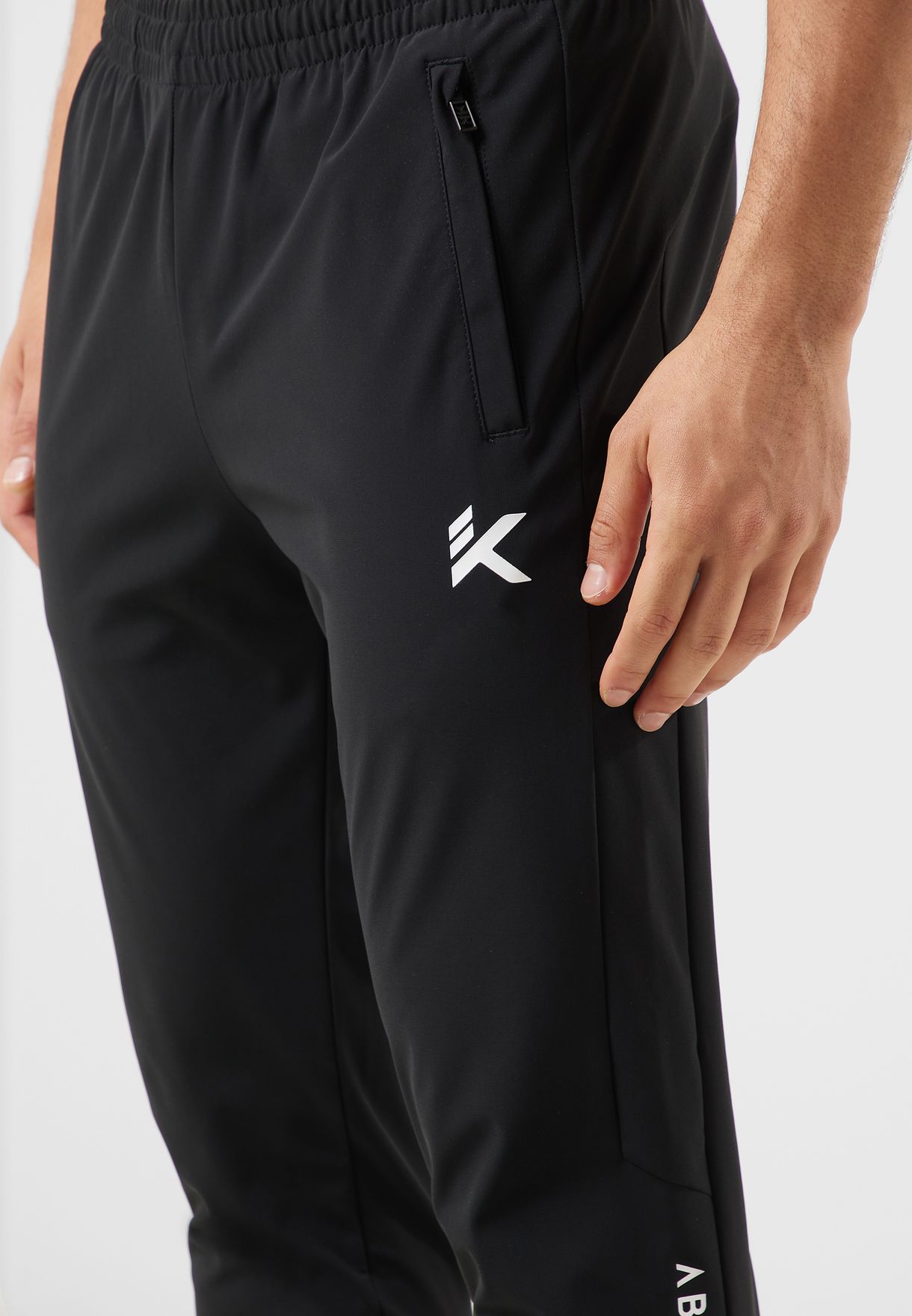 Buy Anta black Klay Thompson Knit Track Pants for Men in Dubai, Abu Dhabi