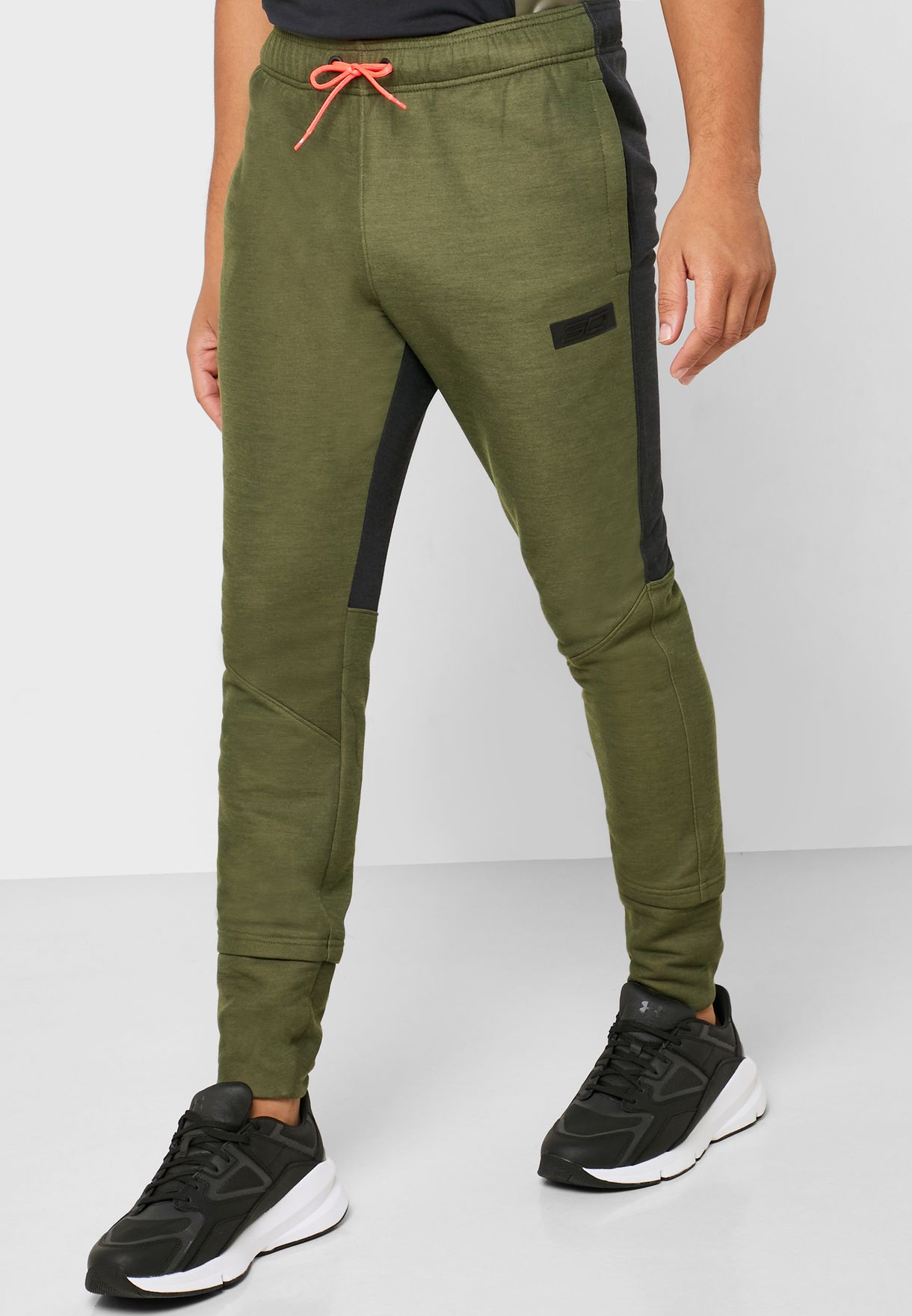 camo under armour sweatpants