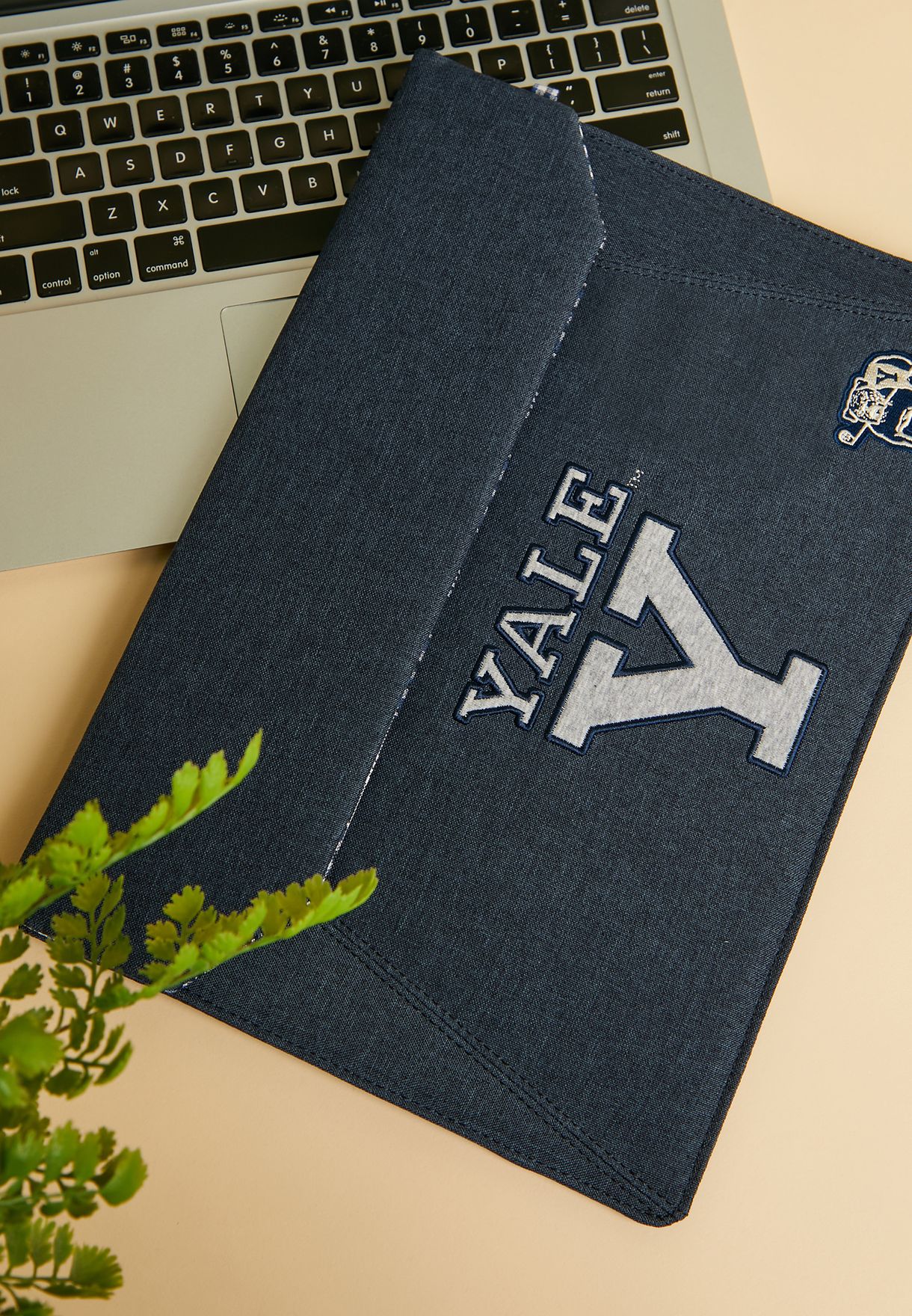 Yale 13' Yale Collegiate Laptop Sleeve