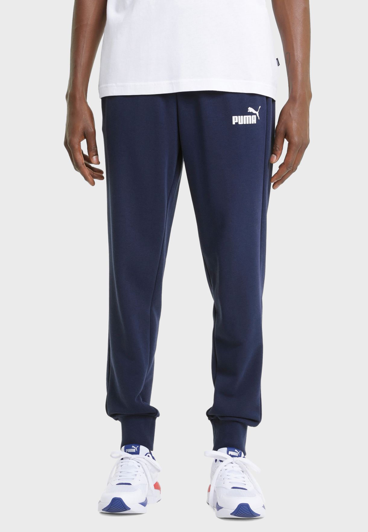 puma classic logo sweatpants