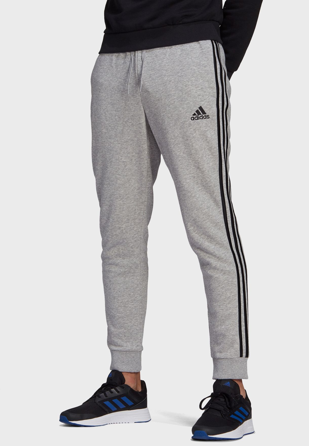 3 Stripe Essential Fleece Sweatpants