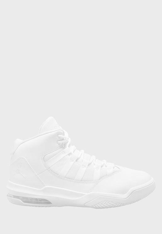 namshi basketball shoes