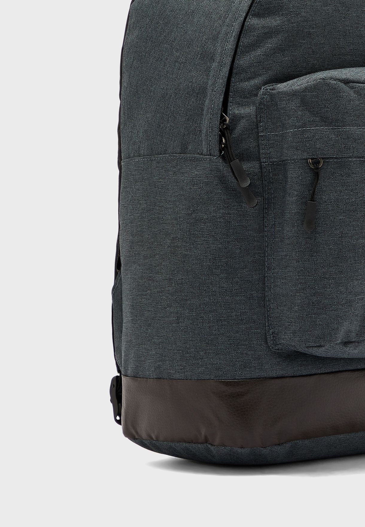 Men's Classic Backpack With Laptop Sleeve