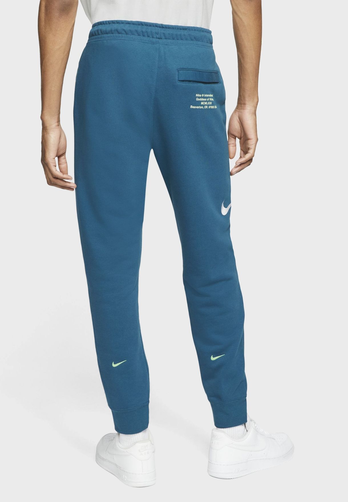 nike nsw swoosh sweatpants