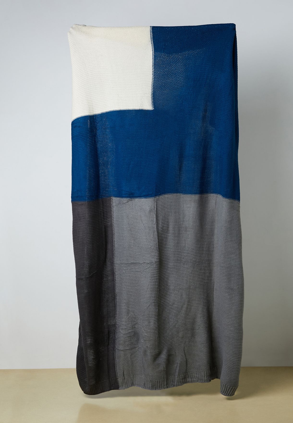 Blue Colour Block Blanket 172X127Cm
