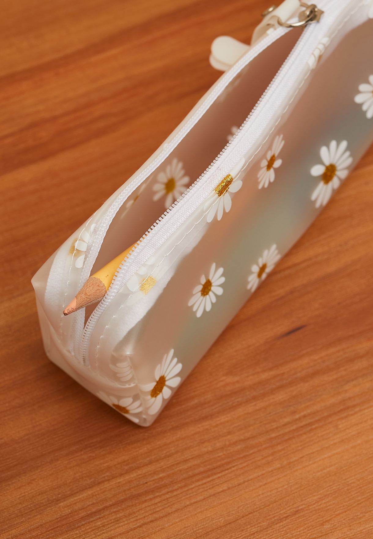 White Daisy Pencil Case