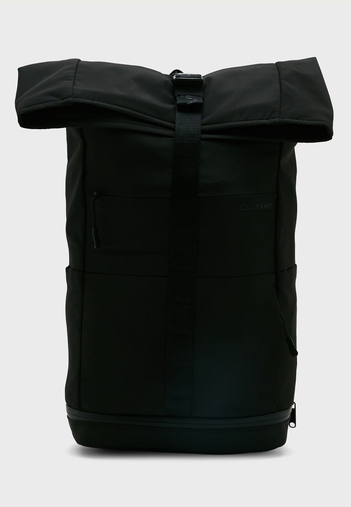Buy Calvin Klein Performance black Essential Backpack - 45Cm for Kids in  Riyadh, Jeddah