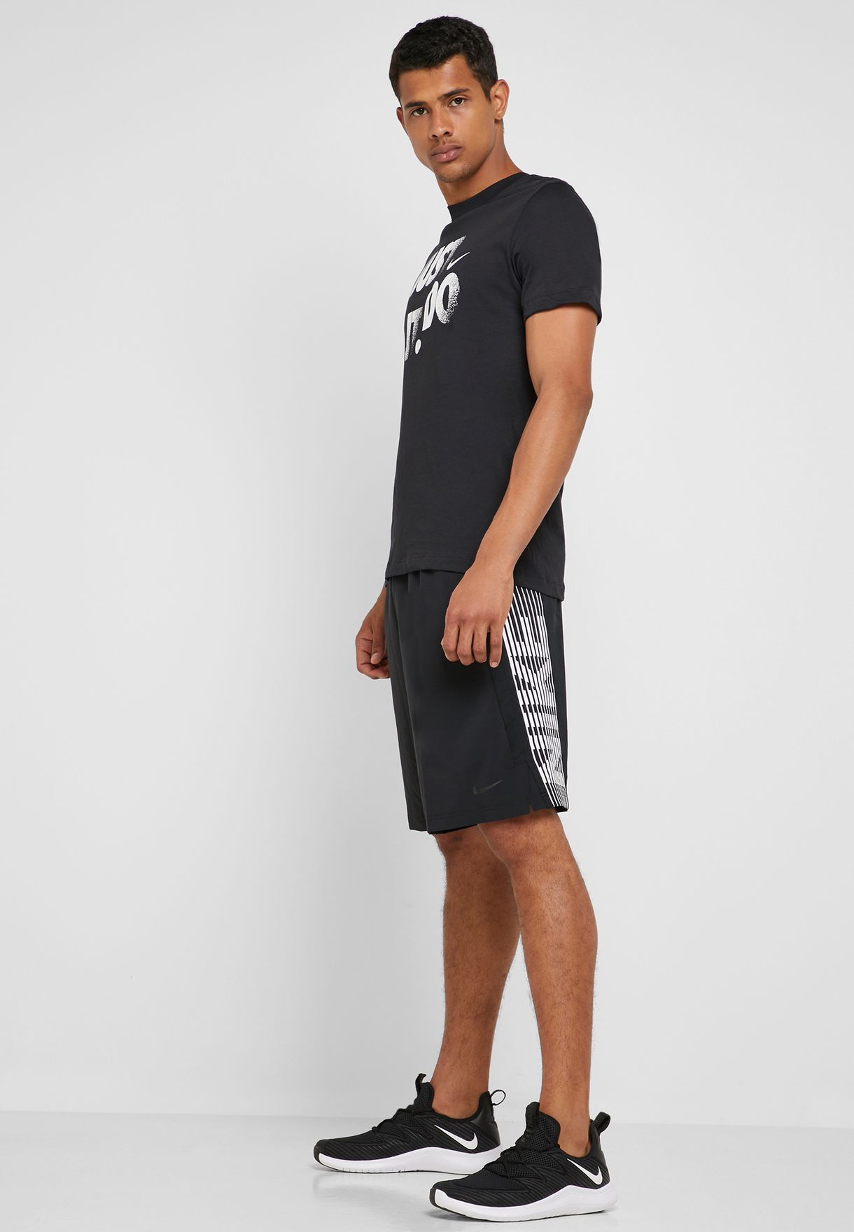 Buy Nike black Dri-FIT 4.0 Shorts for Men in MENA, Worldwide | AQ0451-010