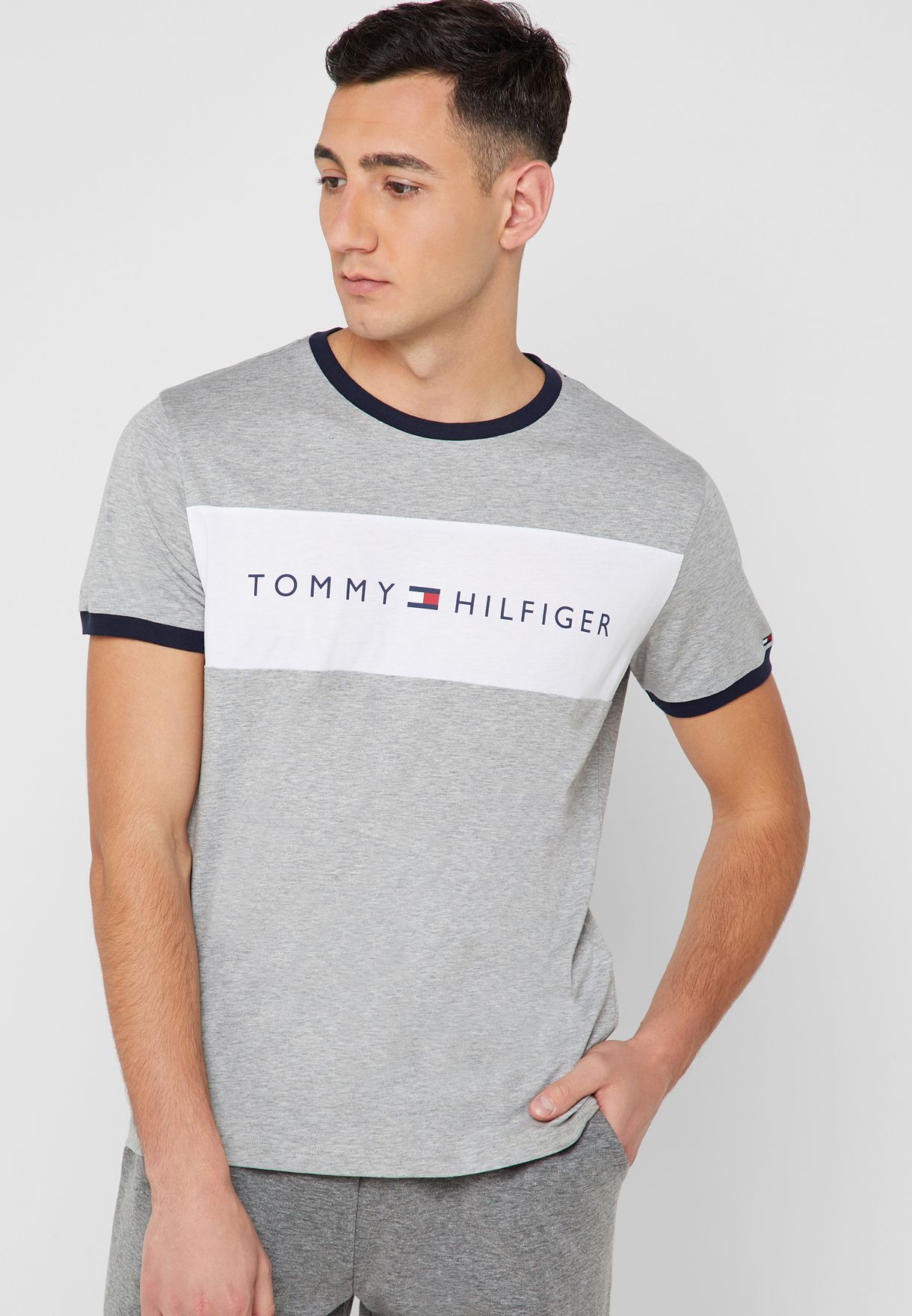 tommy hilfiger t shirt mens cheap