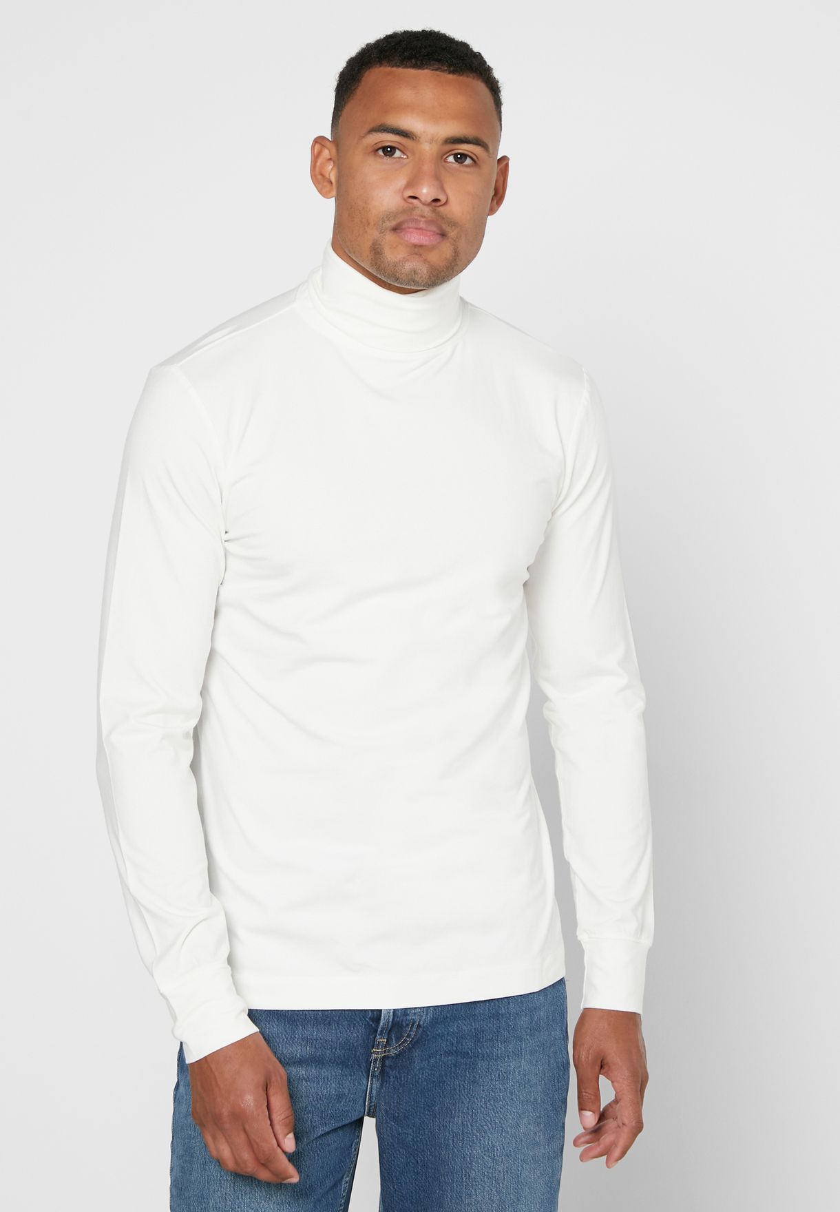white high neck t shirt