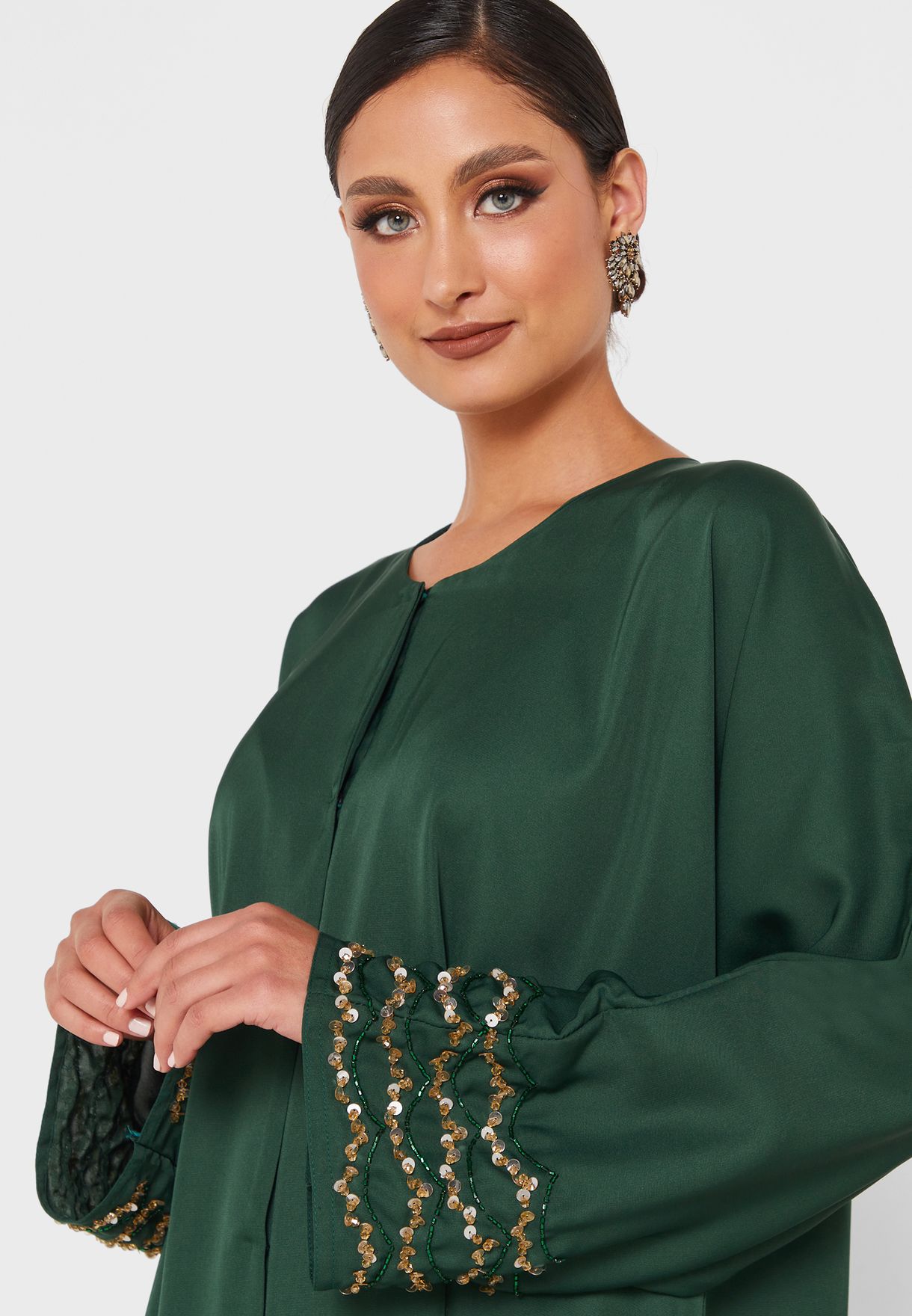 Embellished Sleeve Ends Abaya