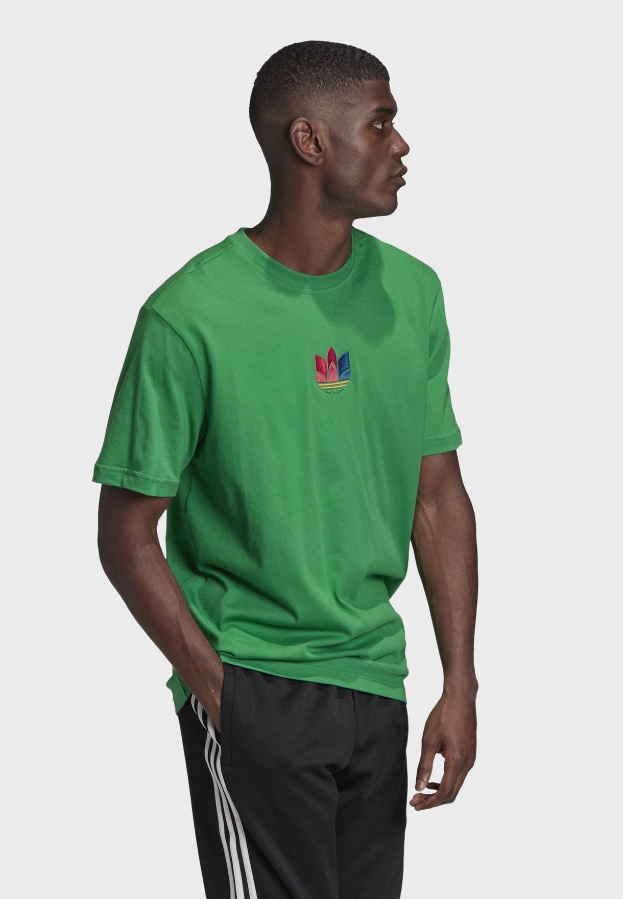 adidas adicolor shirt