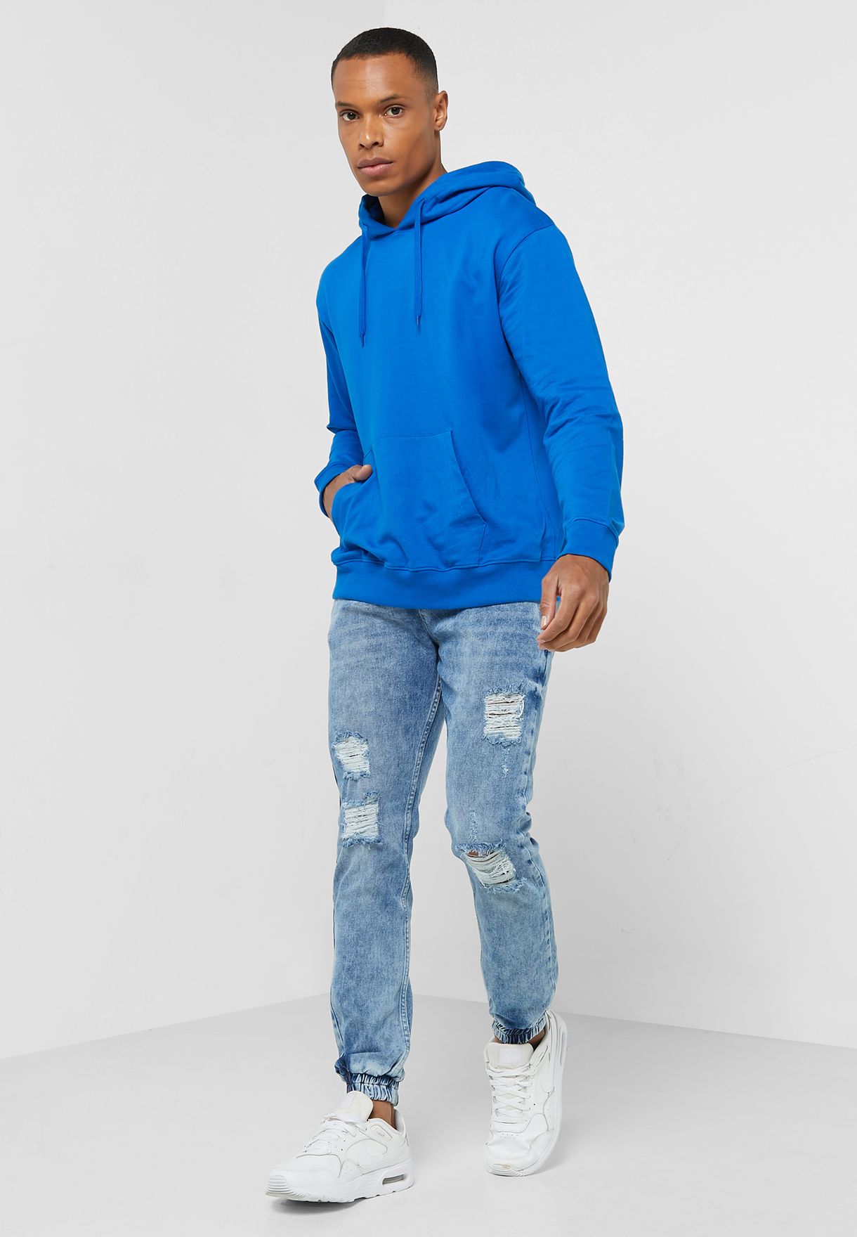 Slim Fit Ripped Jogger Jean