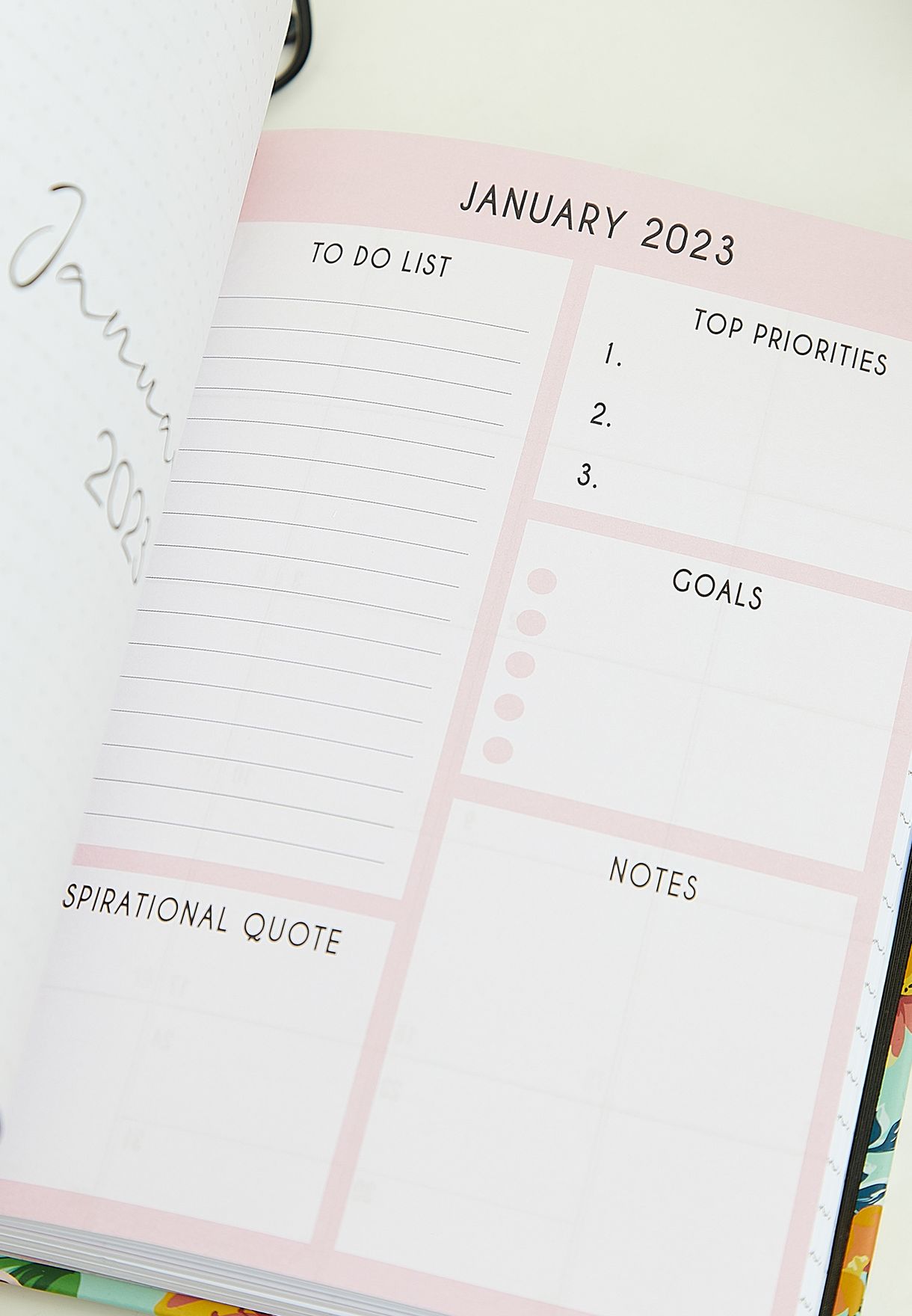 دفتر تخطيط سنوي 2022-2023