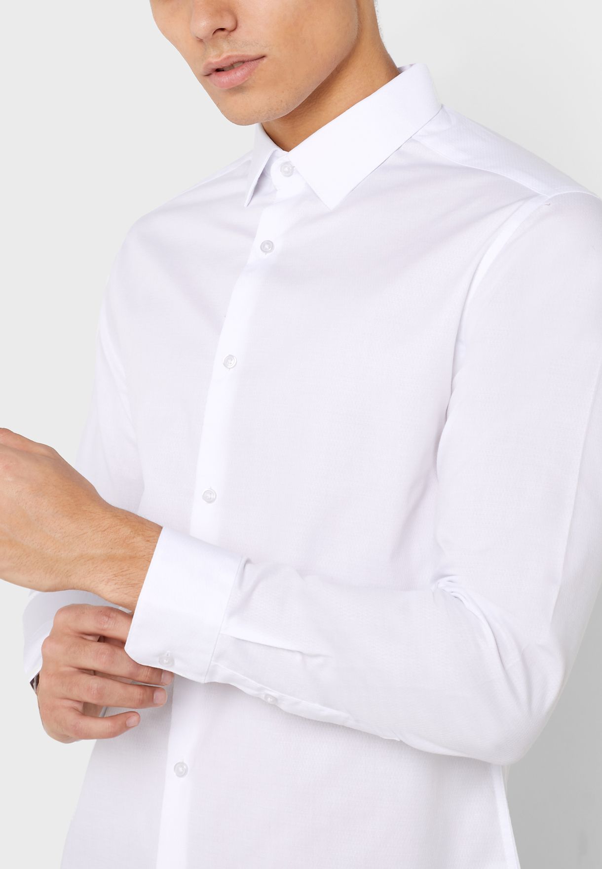 stretchable white shirt