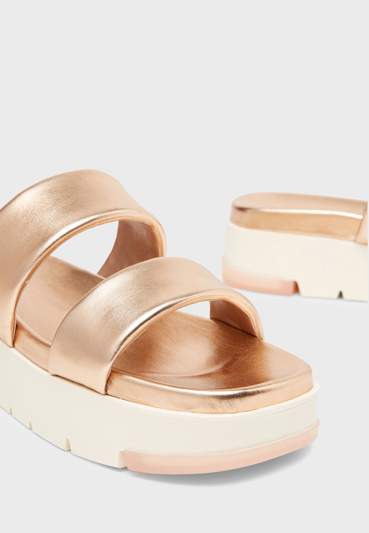 Cirea Sandals