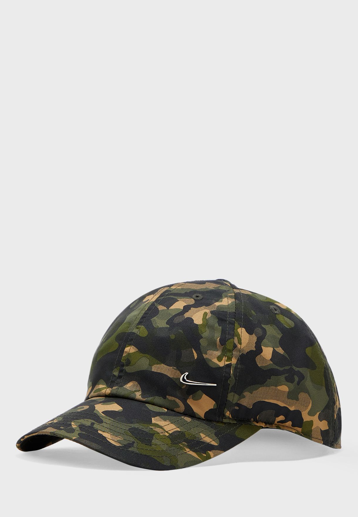 camouflage nike cap