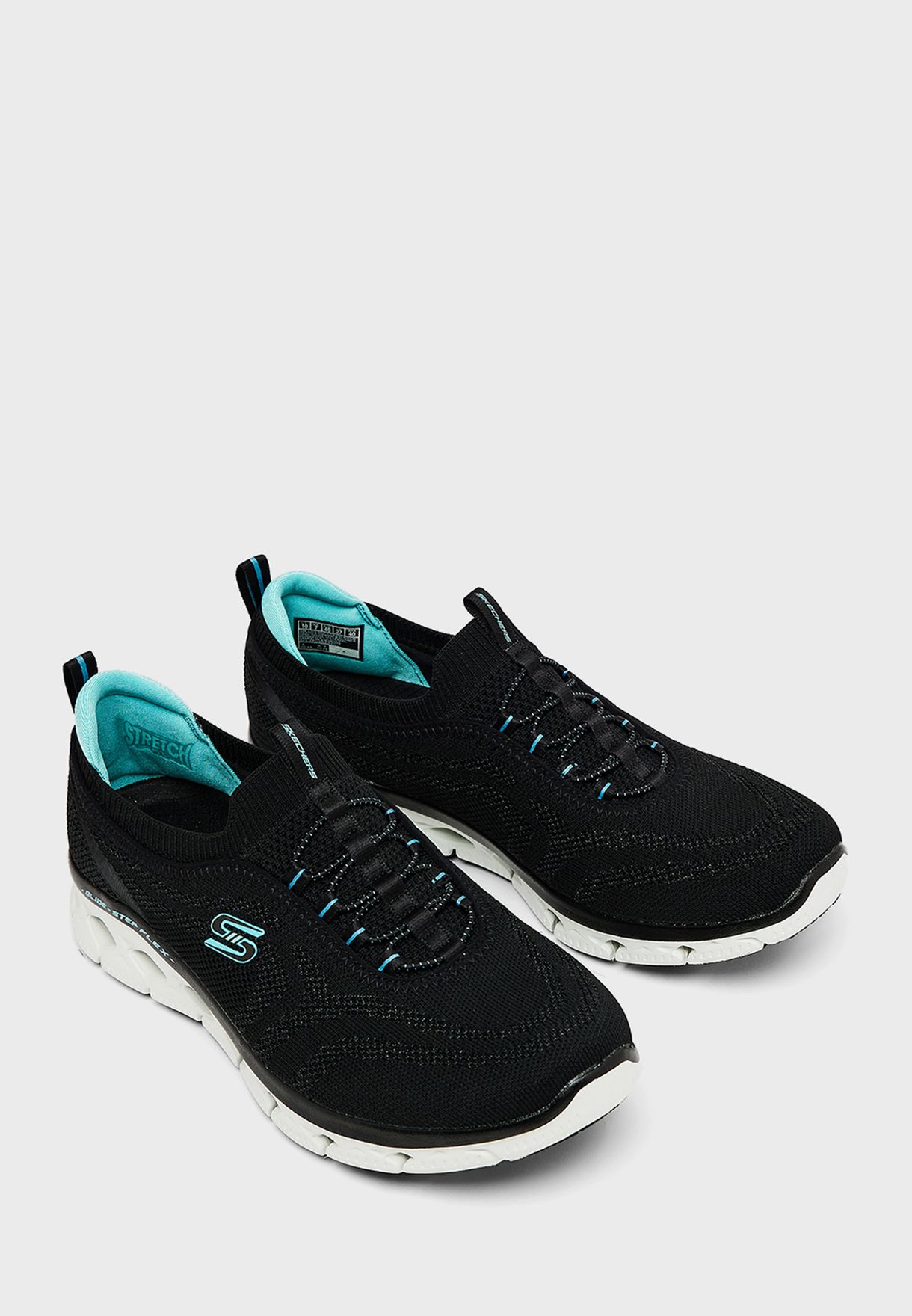Glide-Step Flex Training Shoes
