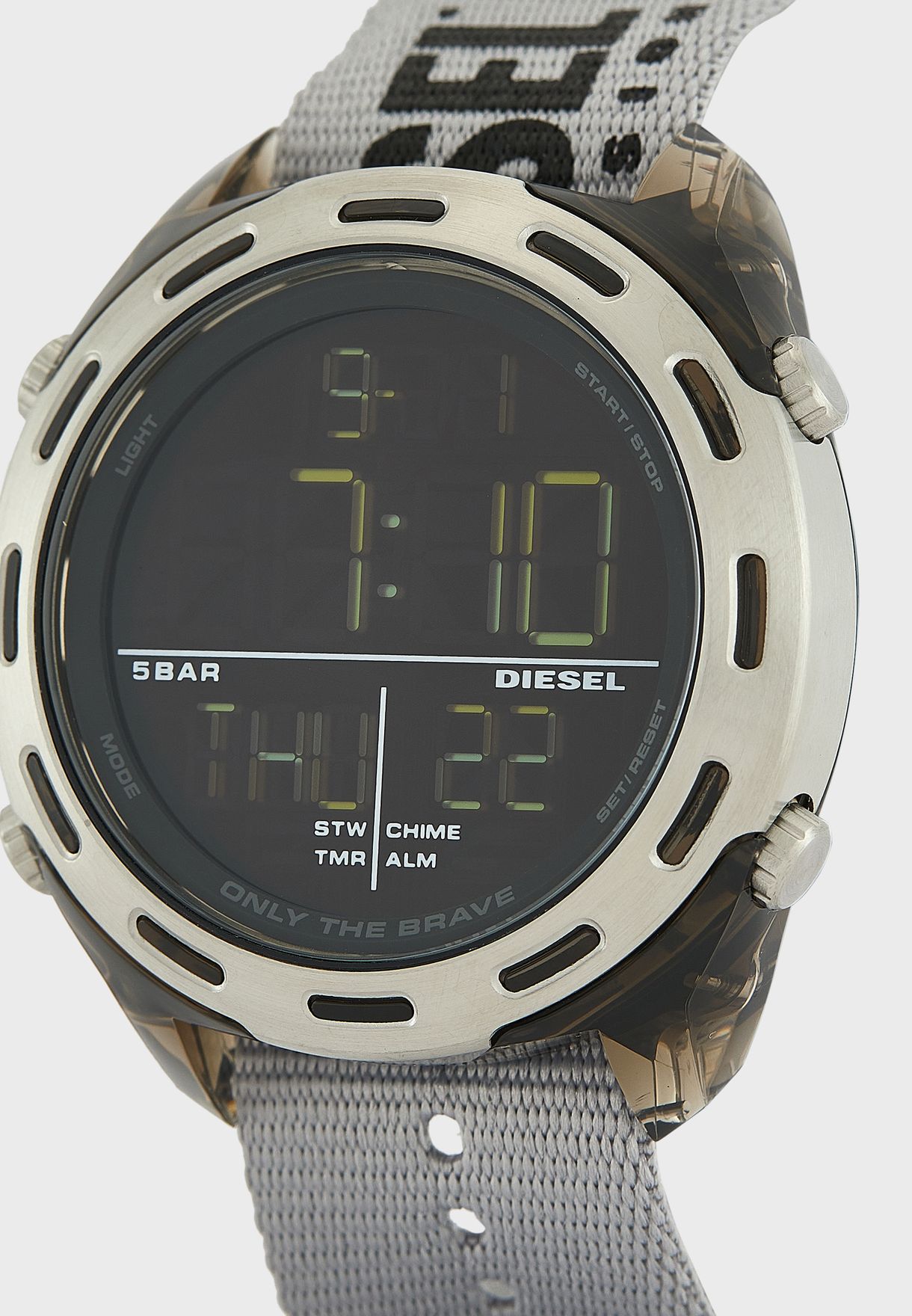 Dz1894
 Classic Pu Strap Digital Watch