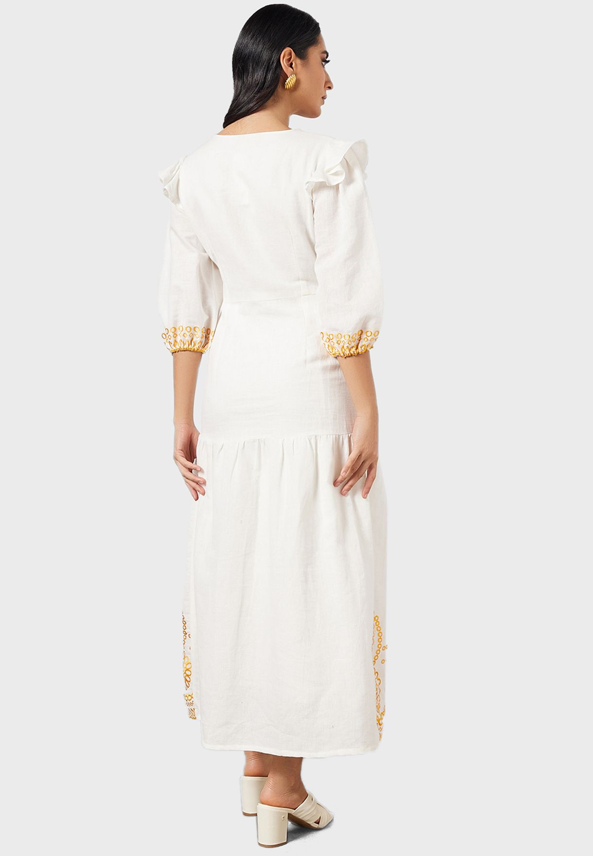 Contrast Embroidery Dress