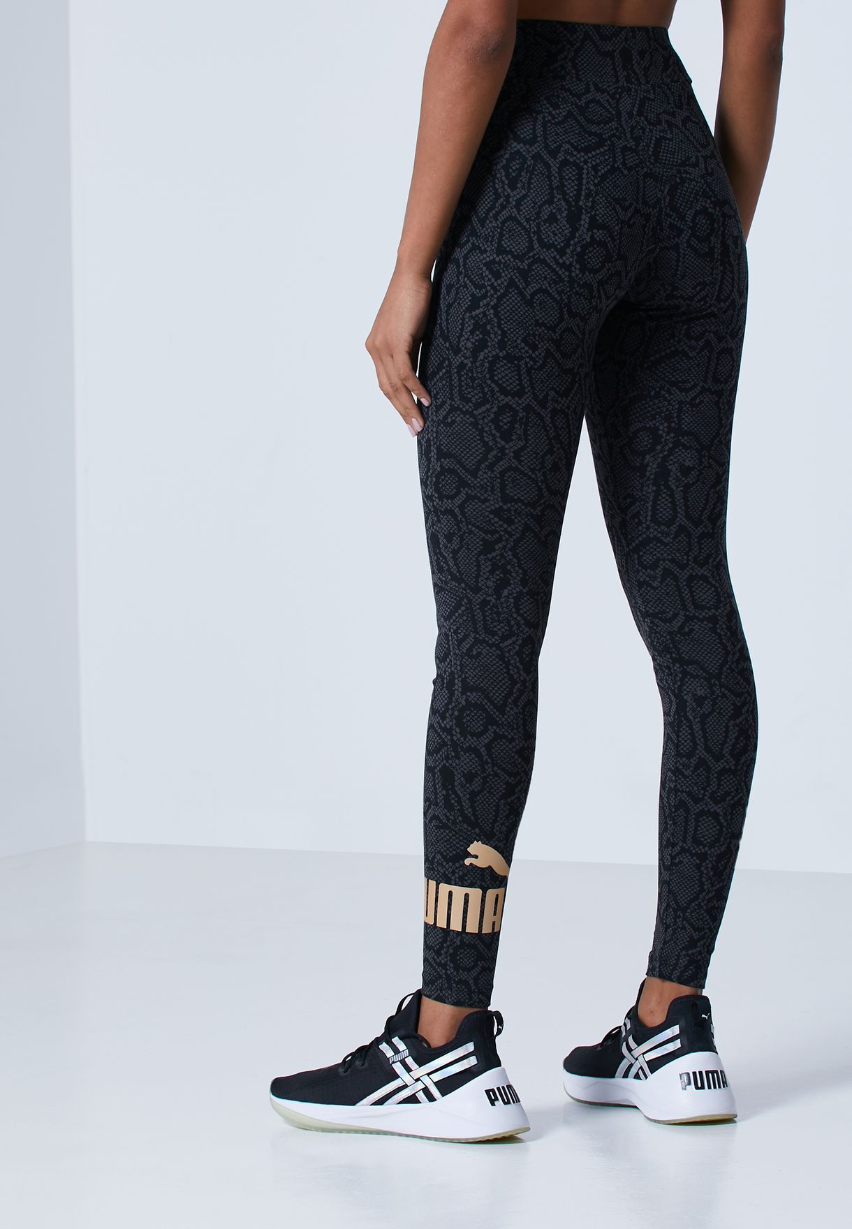 puma essential leggings